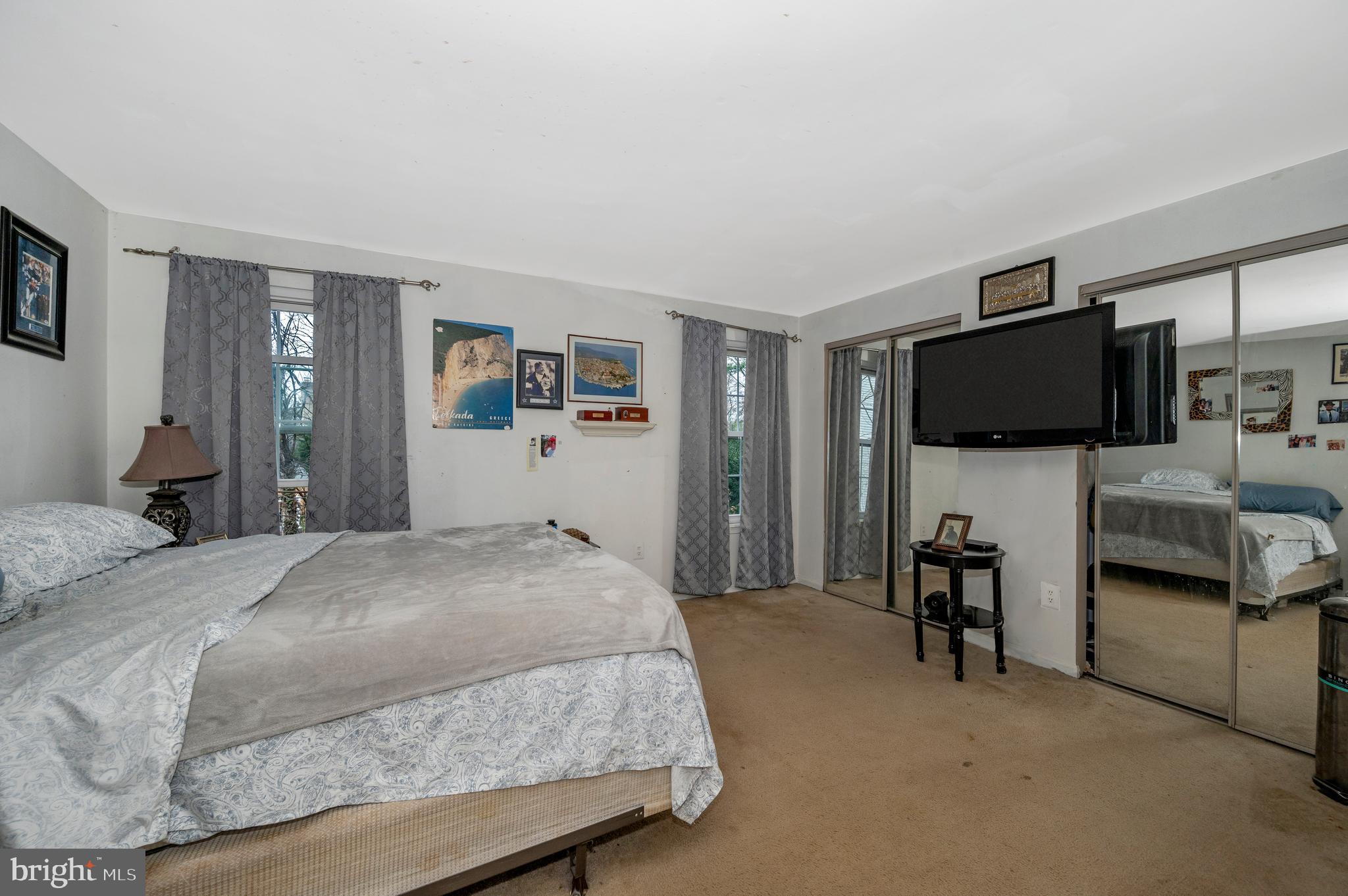 239 Perrywinkle Ln