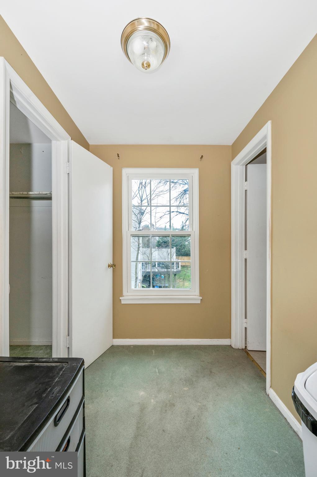 239 Perrywinkle Ln