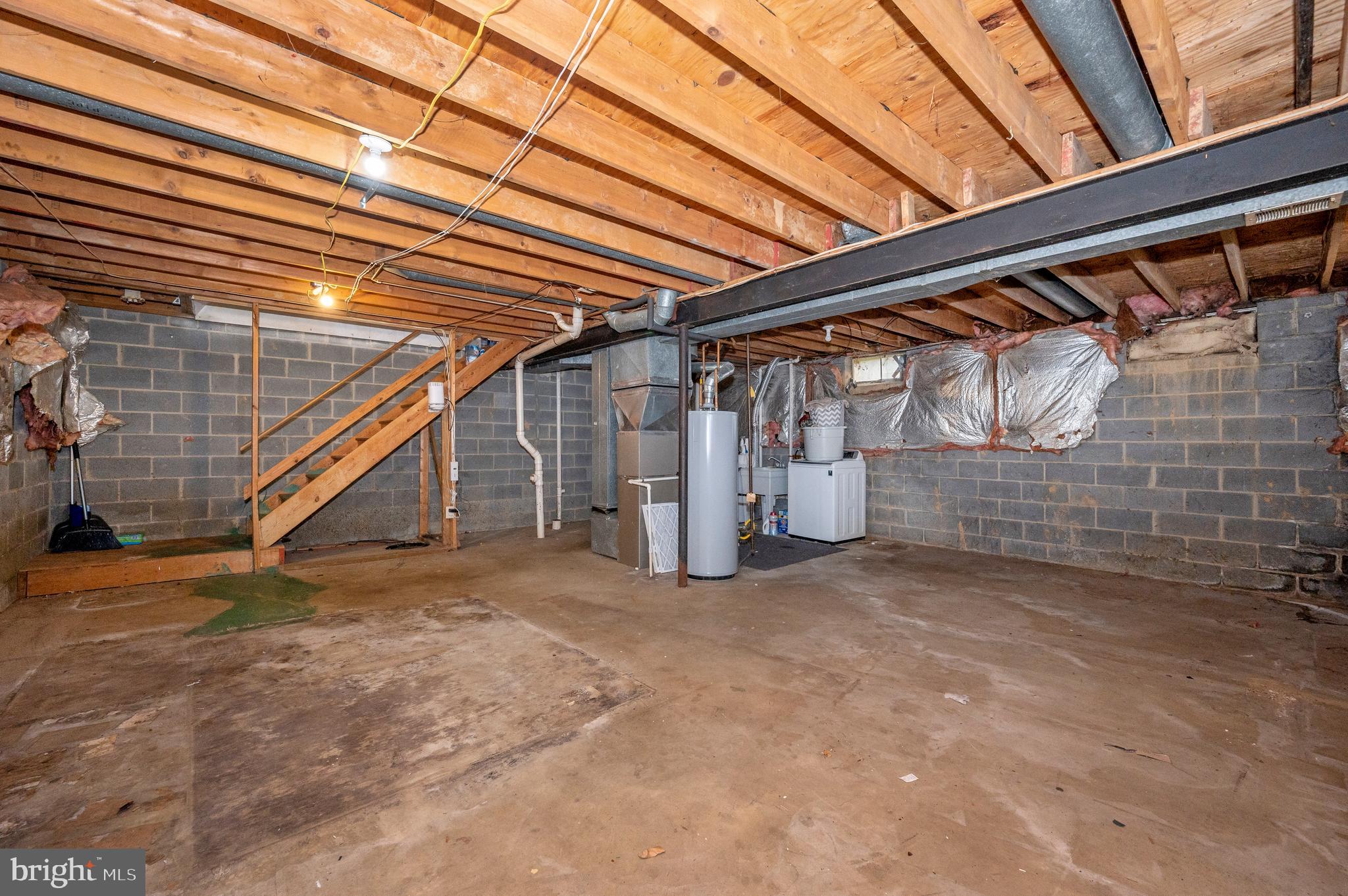 239 Perrywinkle Ln