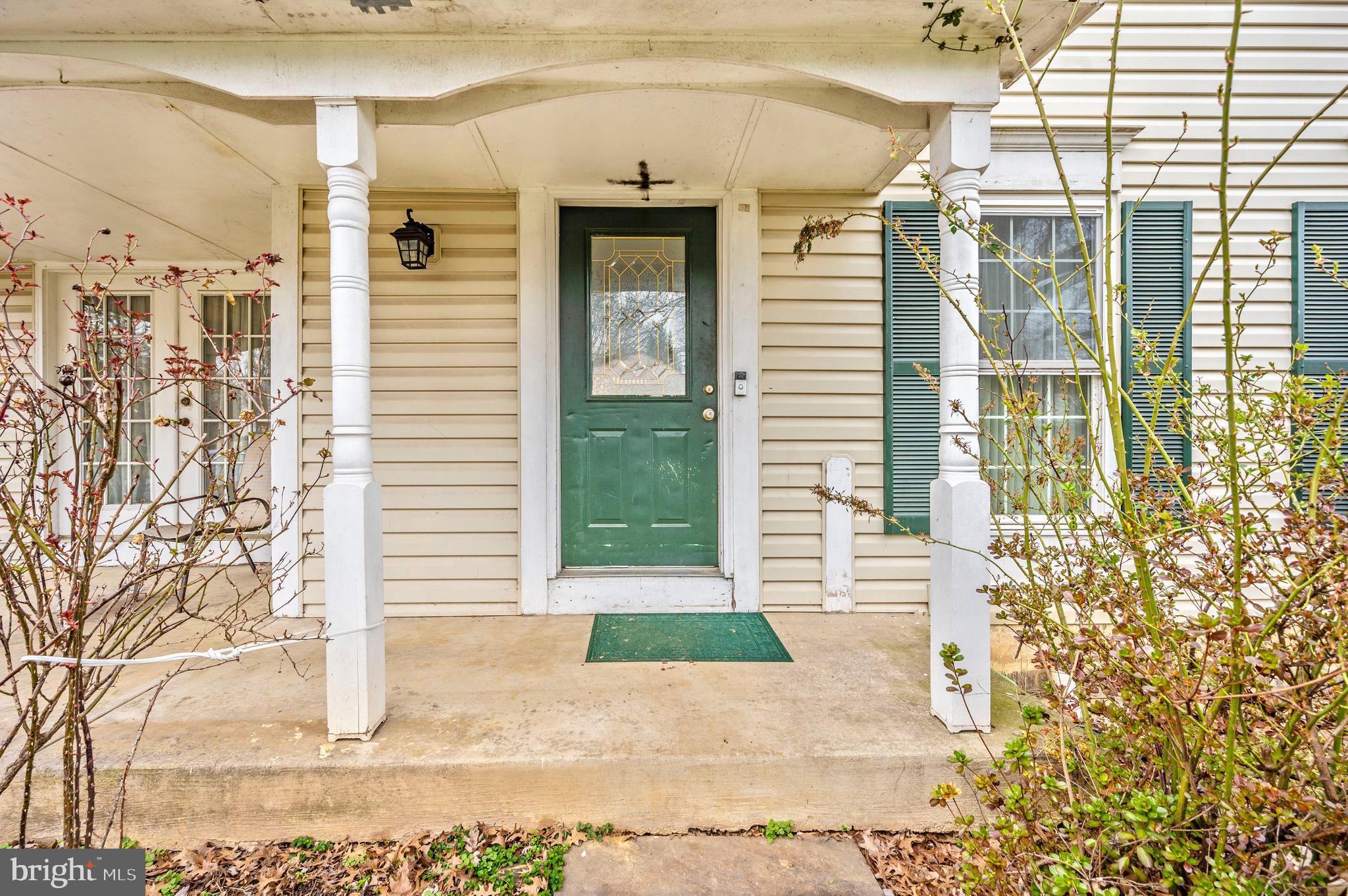239 Perrywinkle Ln