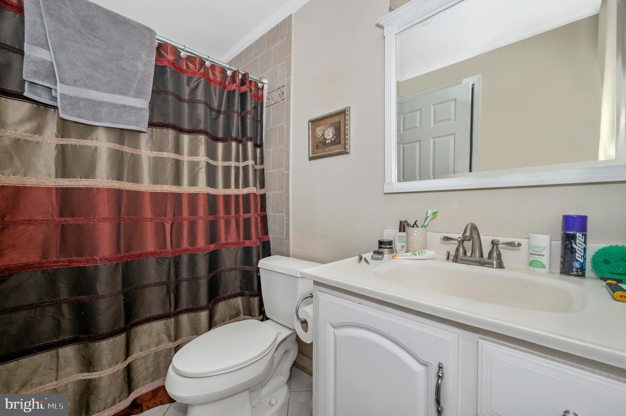 239 Perrywinkle Ln