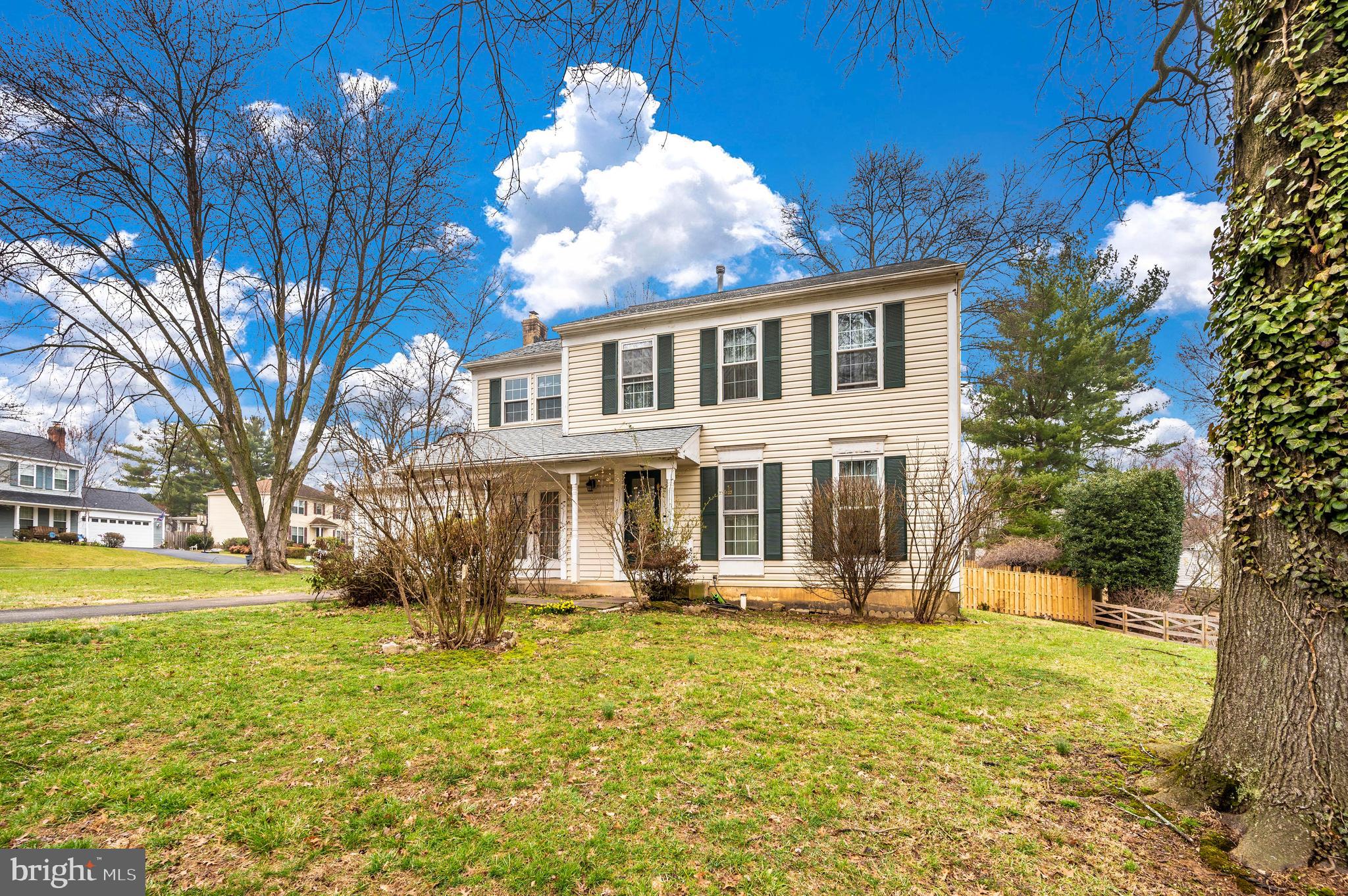 239 Perrywinkle Ln