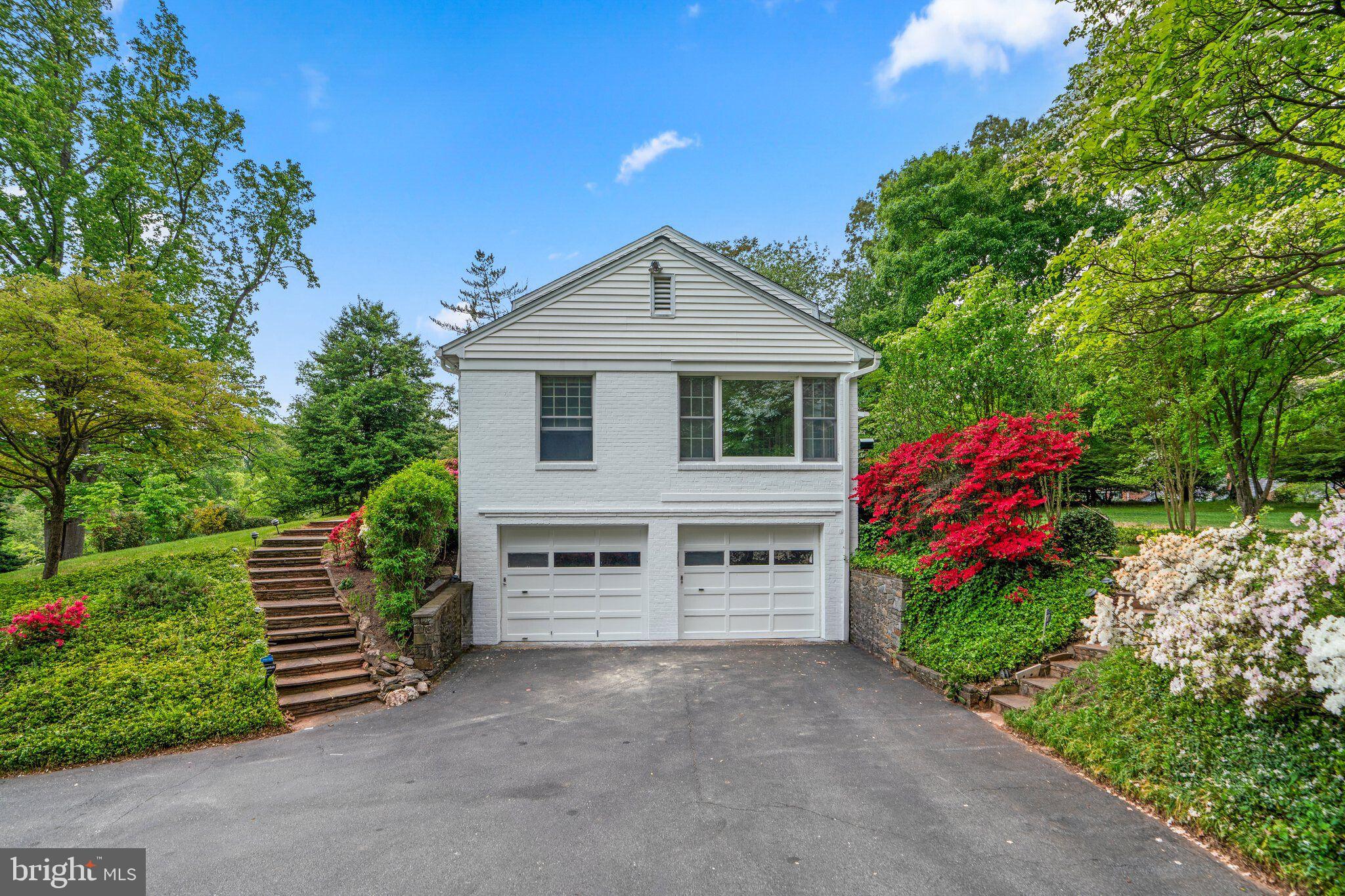 10711 Sandy Landing Rd