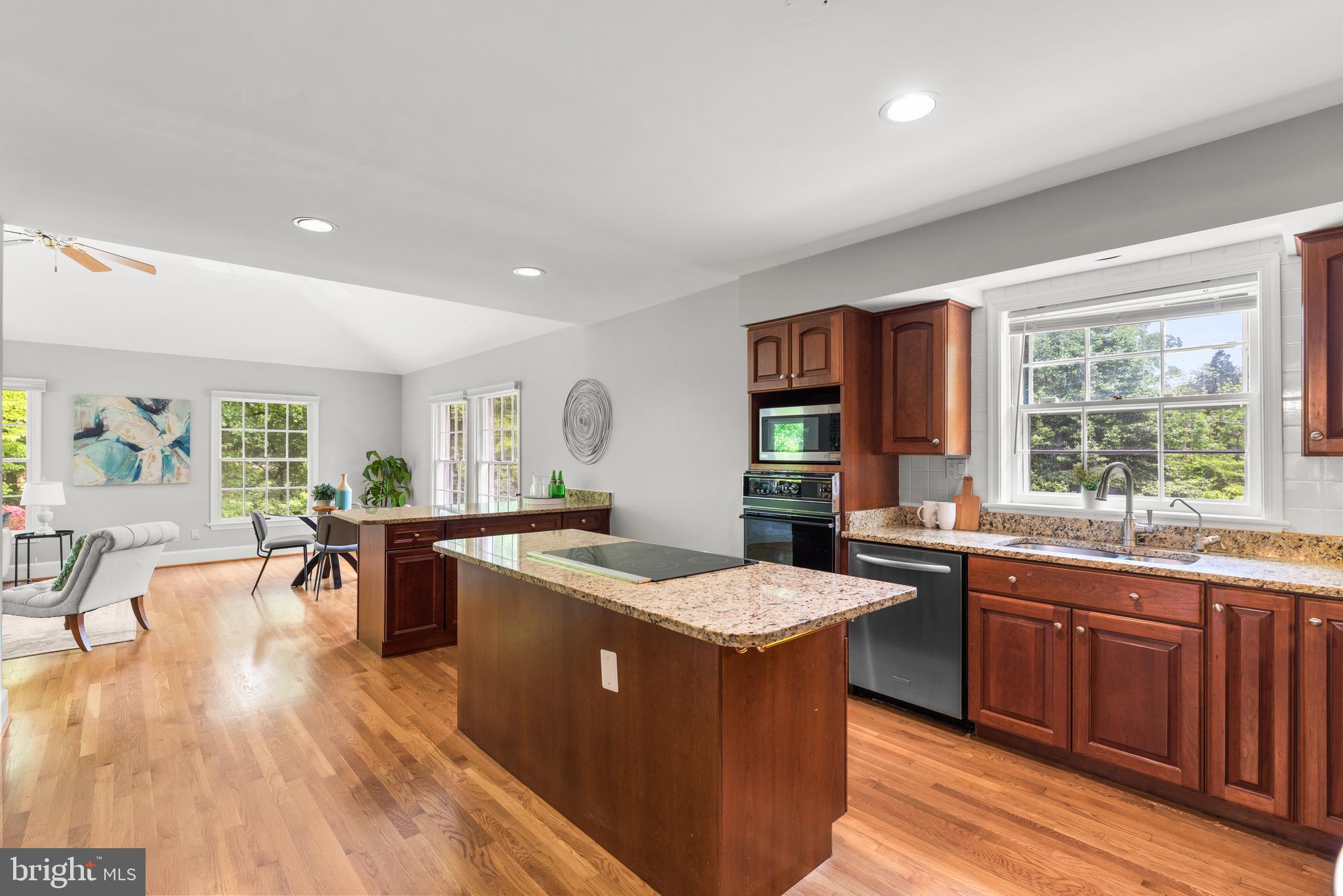 10711 Sandy Landing Rd