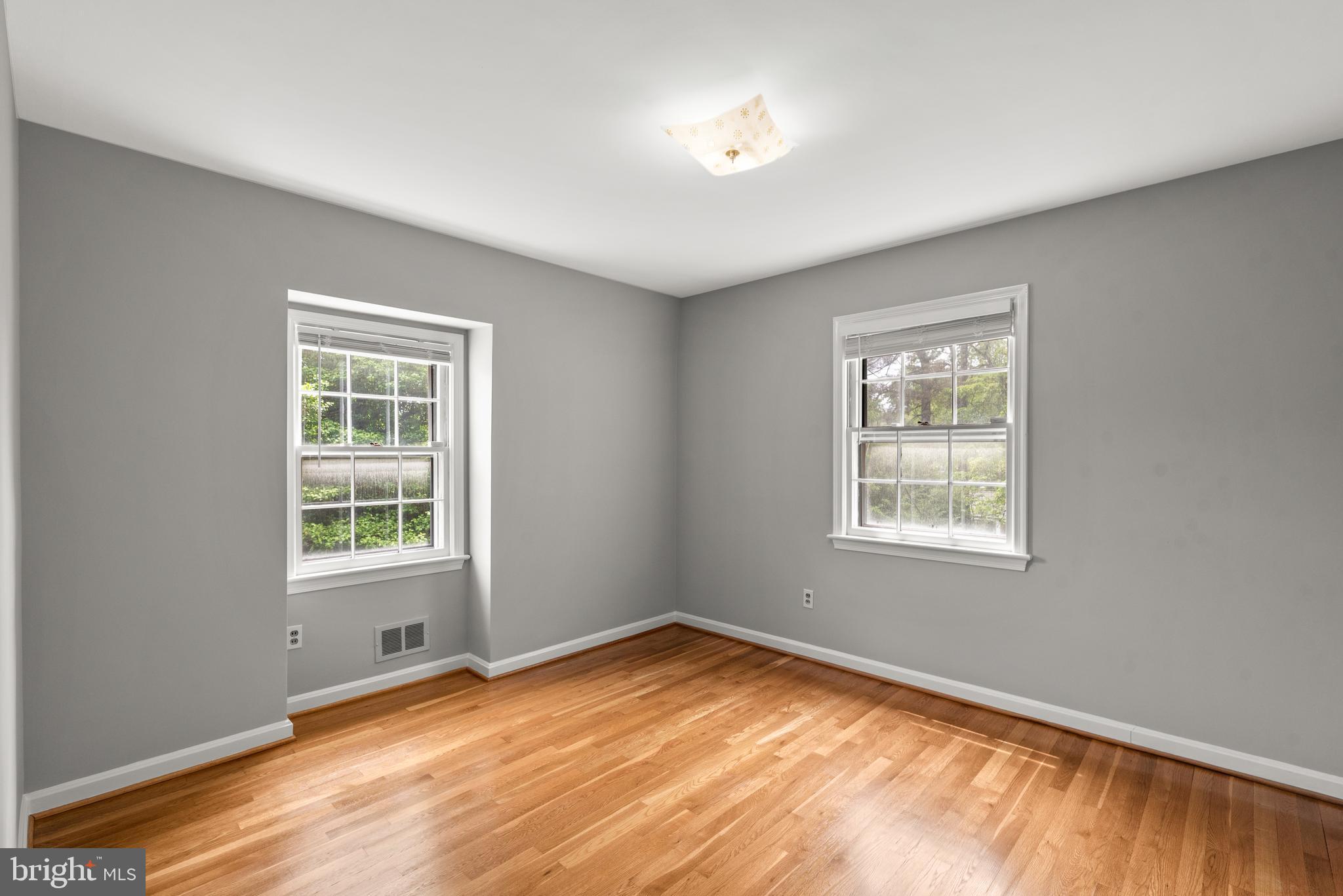 10711 Sandy Landing Rd
