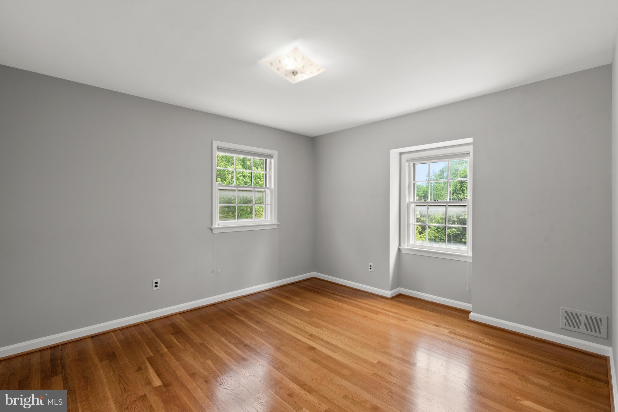 10711 Sandy Landing Rd