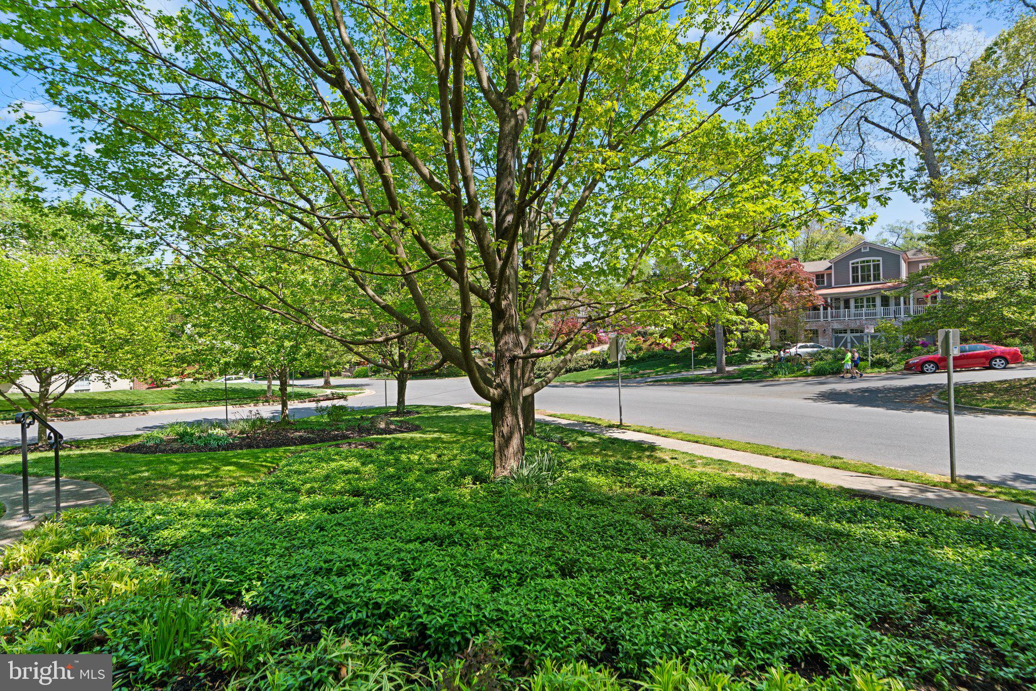 601 Ellsworth Dr
