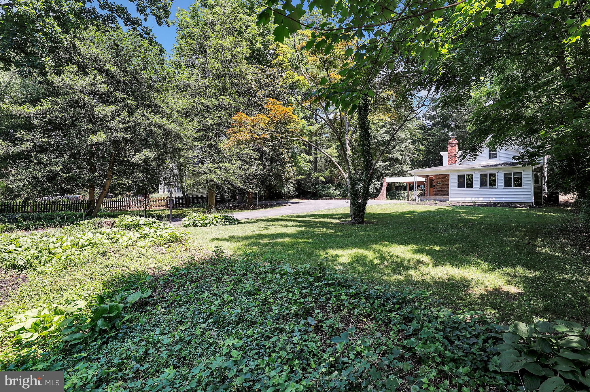 11425 Mapleview Dr