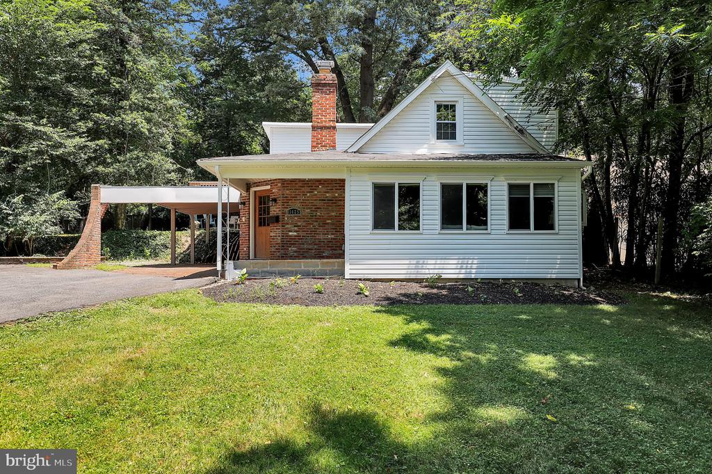 11425 Mapleview Dr