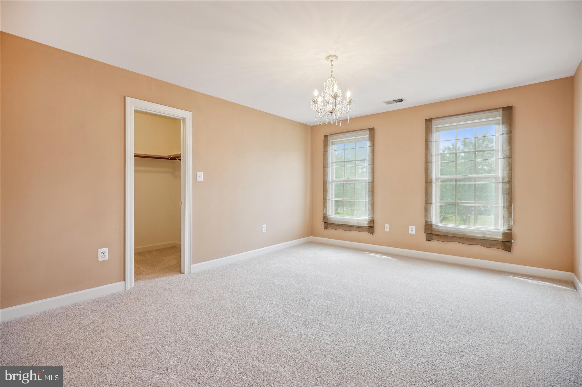 918 Brick Manor Cir