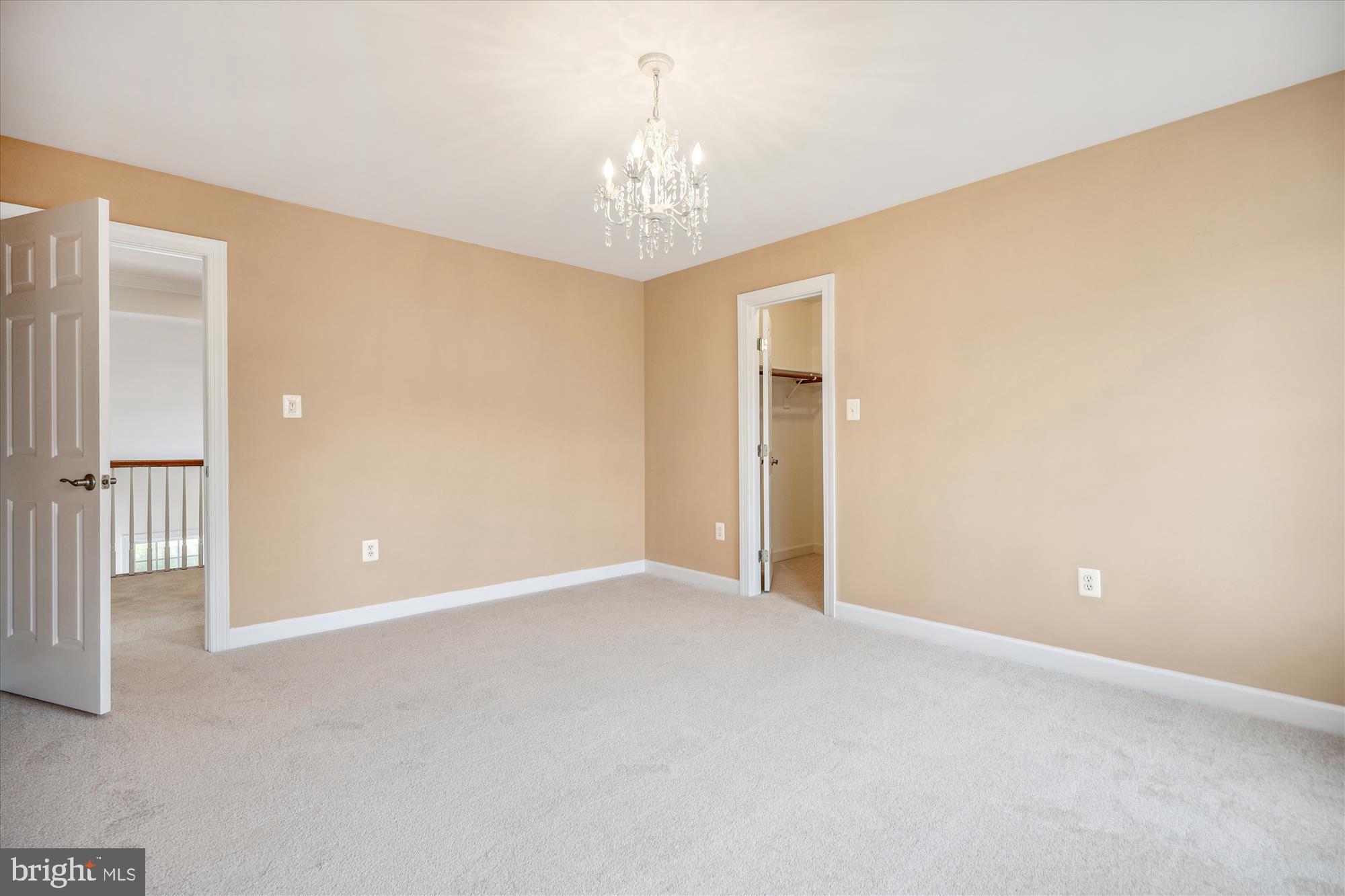 918 Brick Manor Cir