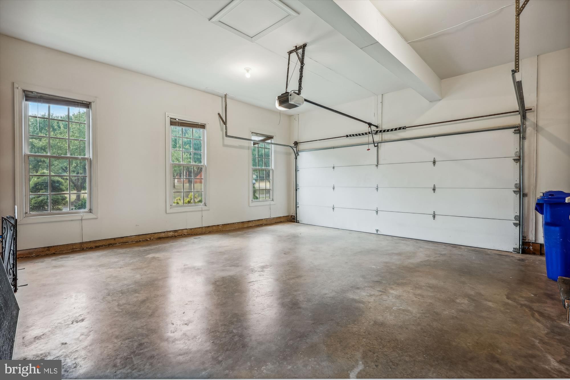 918 Brick Manor Cir