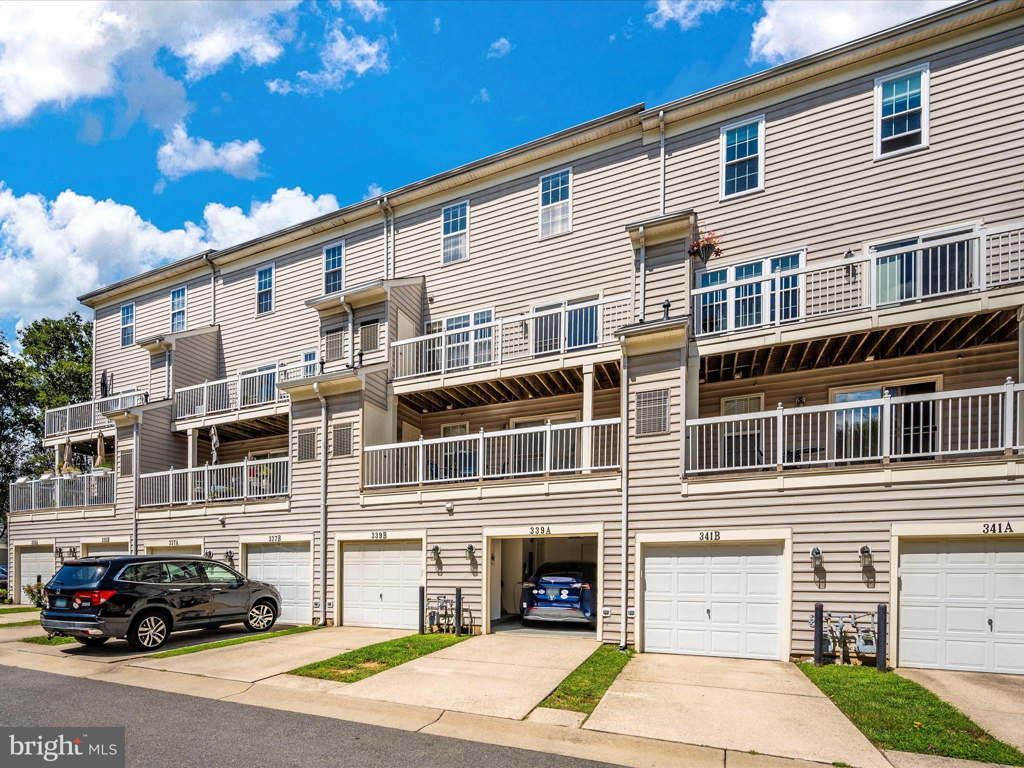 339-B Cross Green St