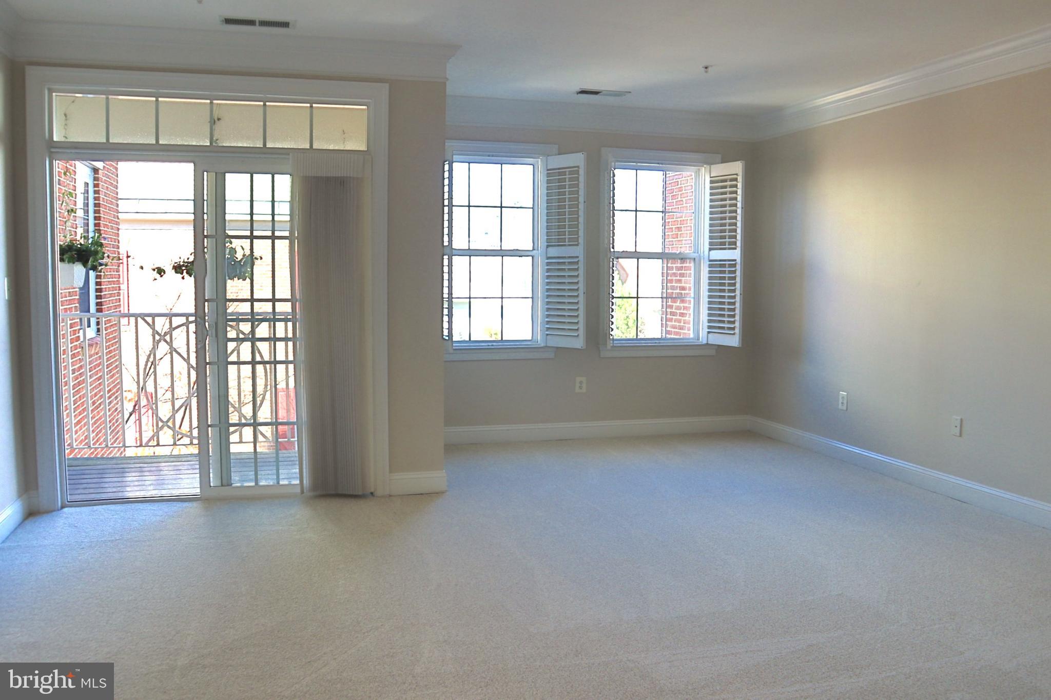 315 King Farm Blvd #302