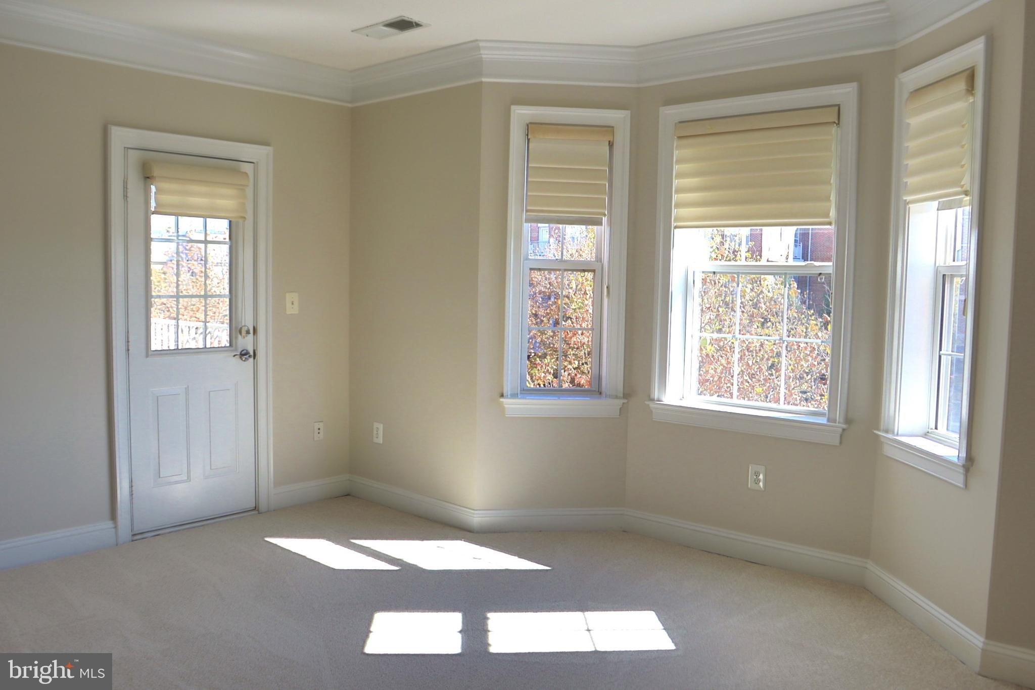 315 King Farm Blvd #302