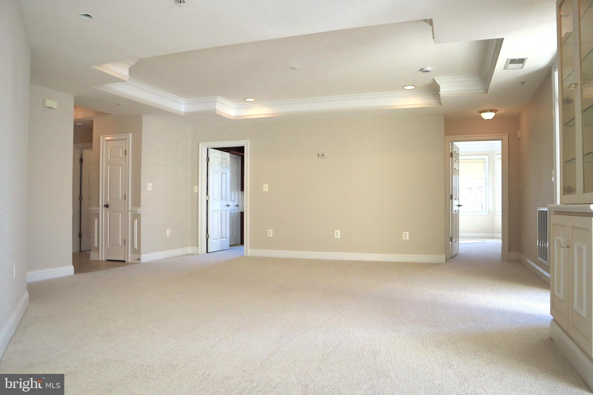 315 King Farm Blvd #302