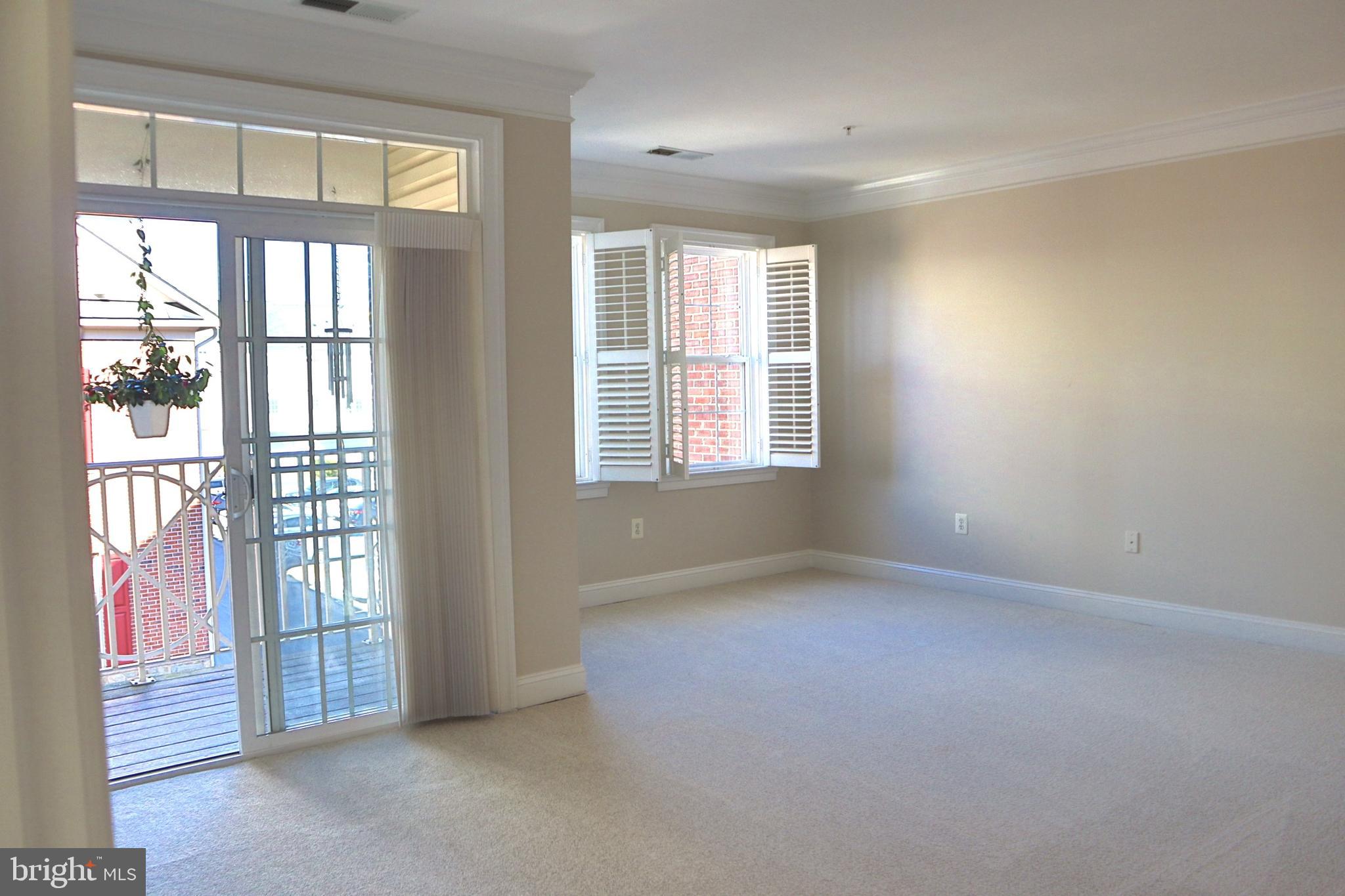 315 King Farm Blvd #302