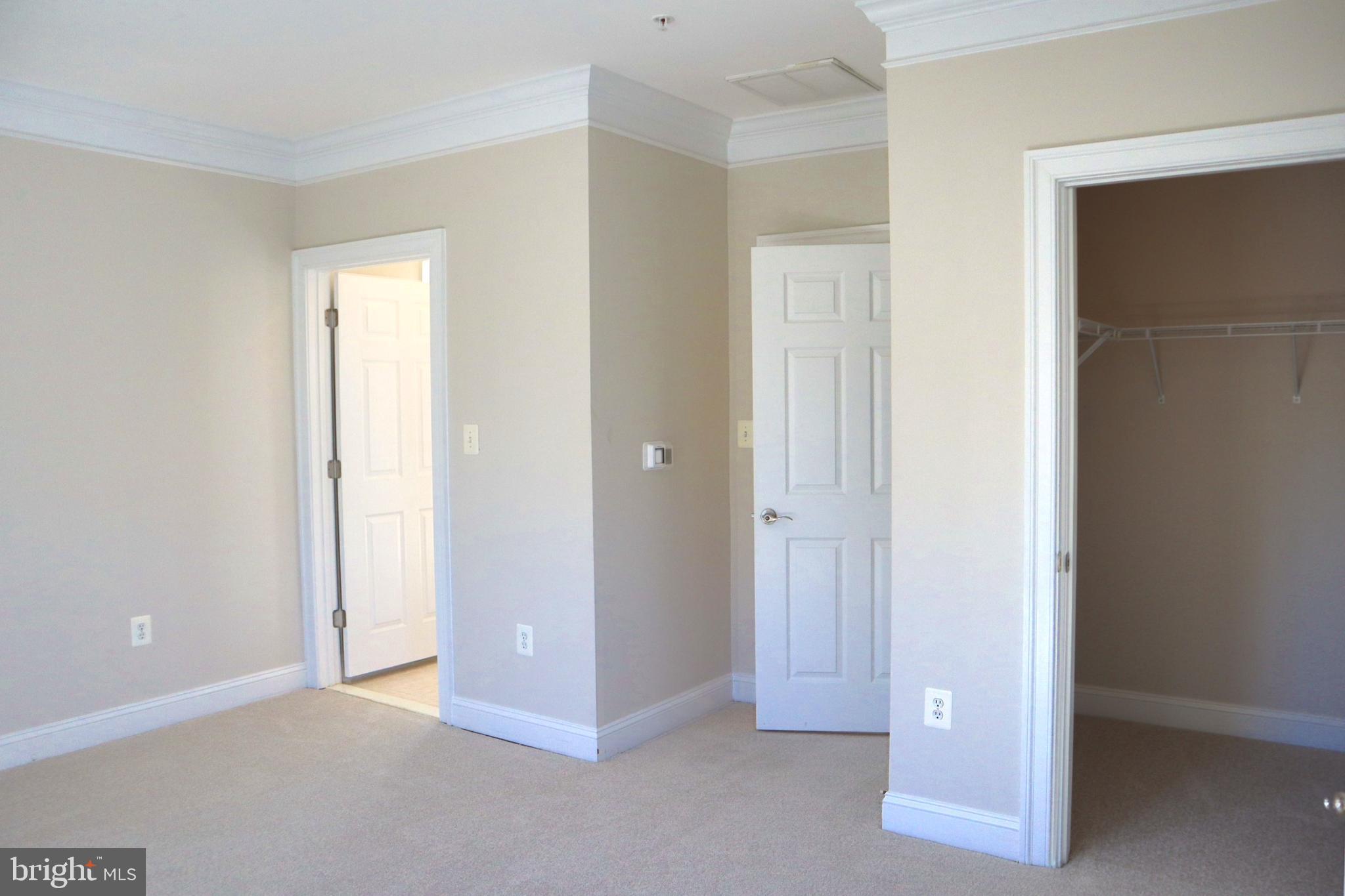 315 King Farm Blvd #302