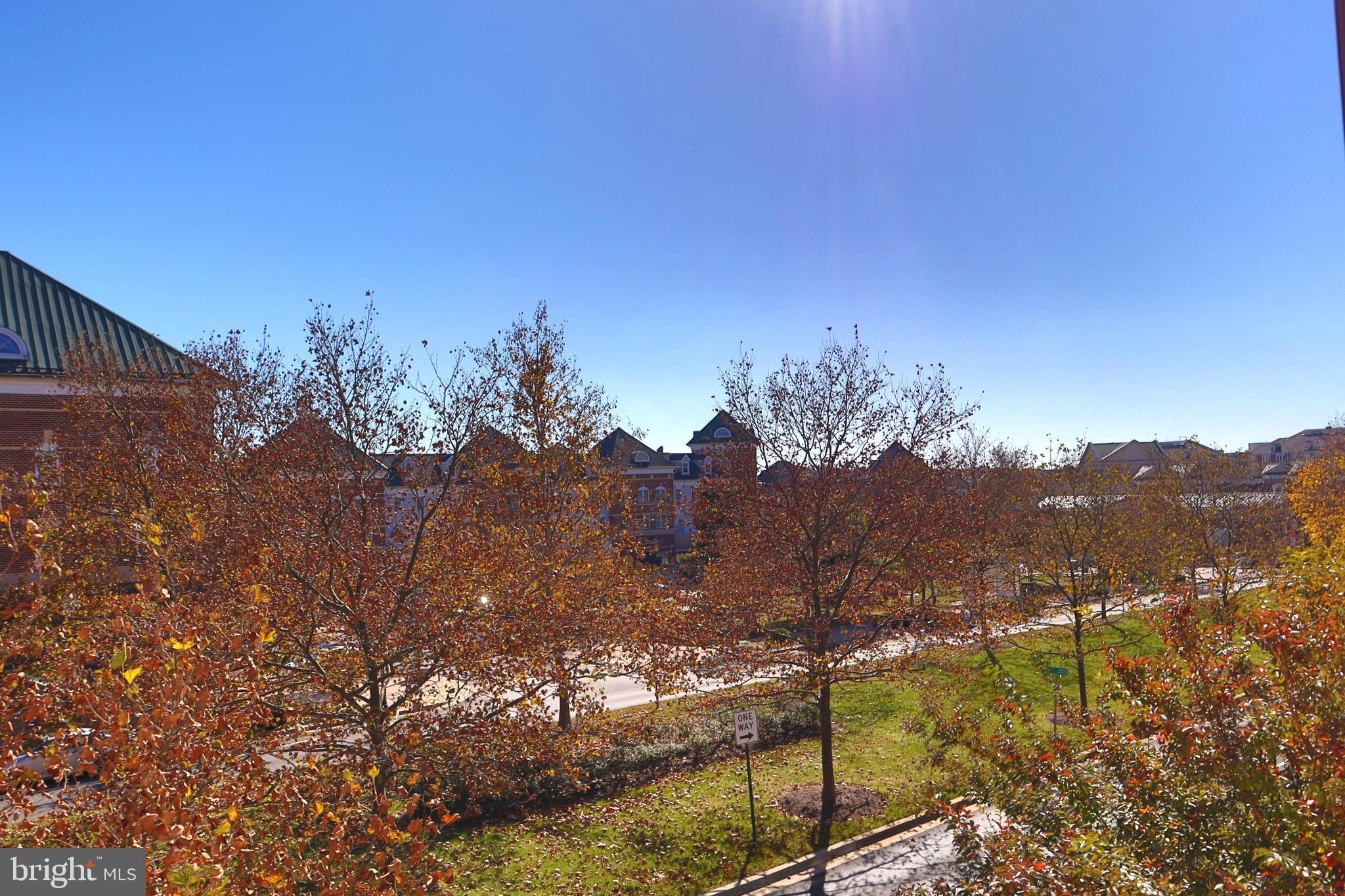 315 King Farm Blvd #302