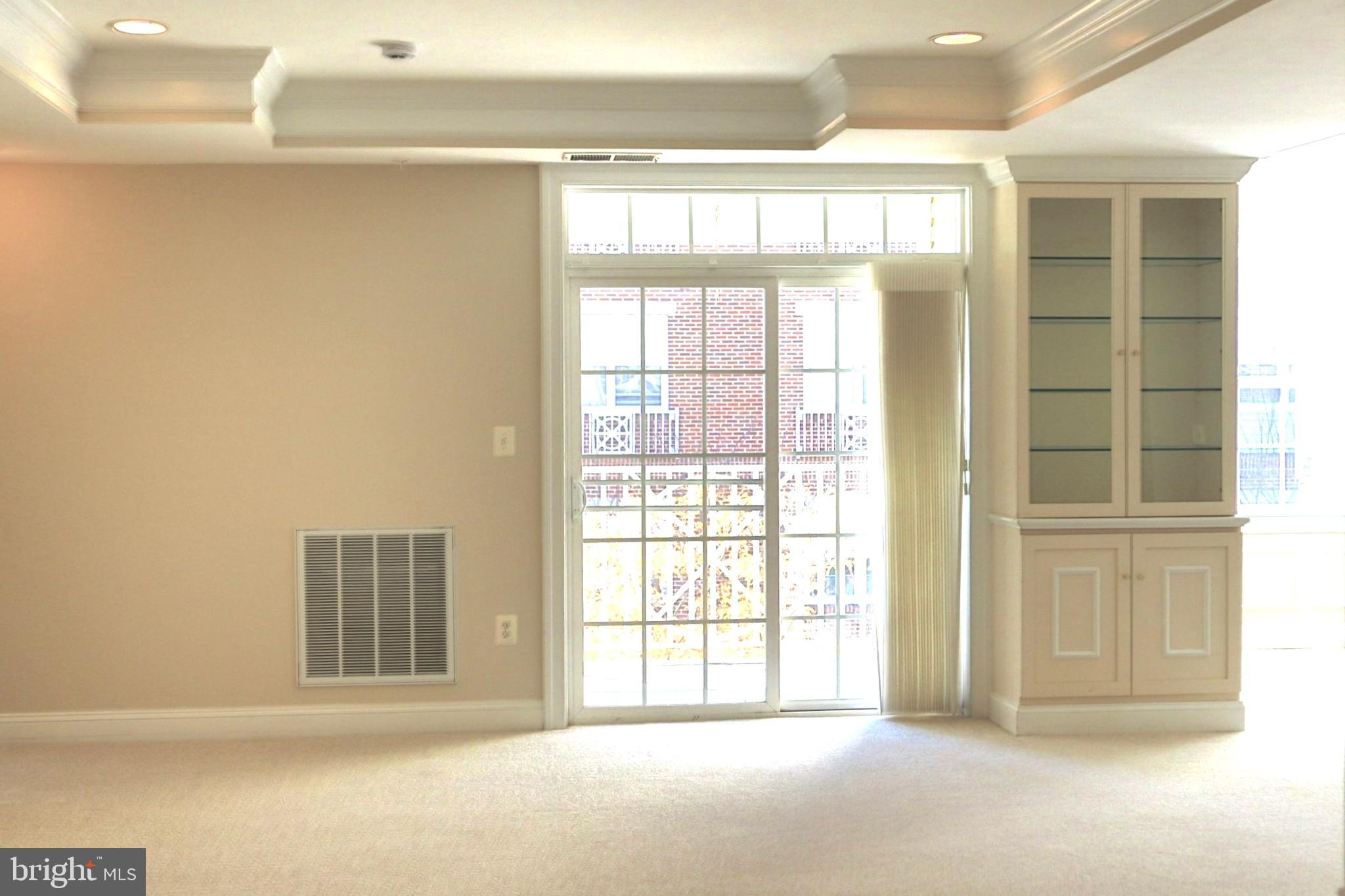 315 King Farm Blvd #302