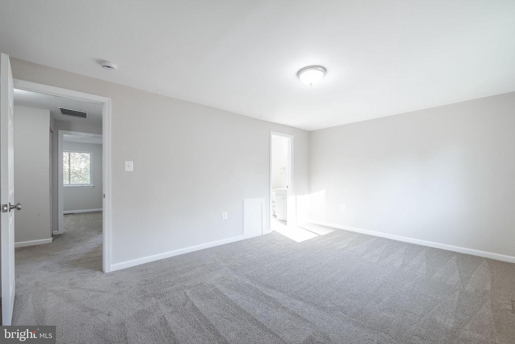 8955 Centerway Rd