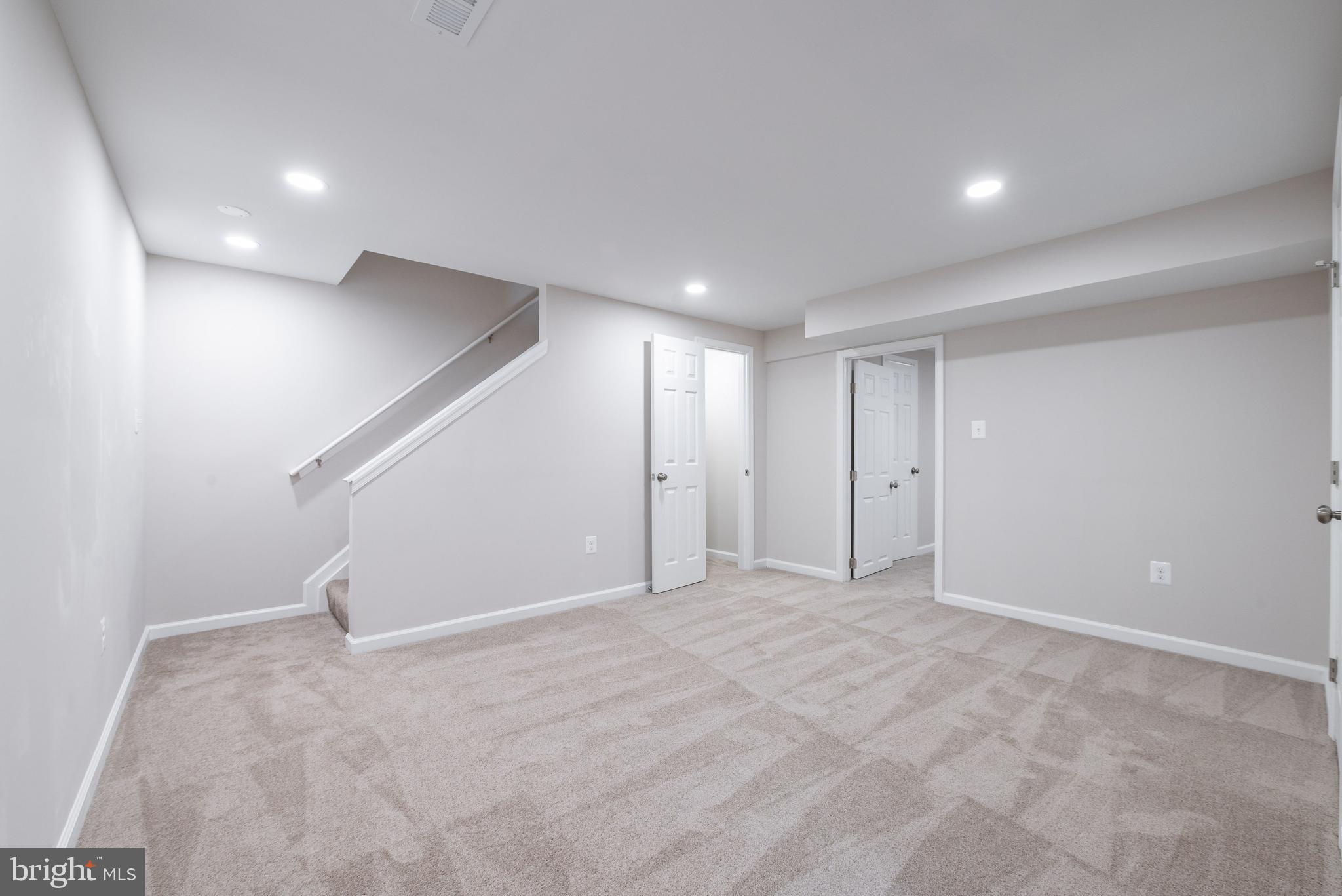 8955 Centerway Rd