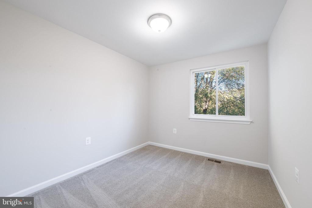 8955 Centerway Rd