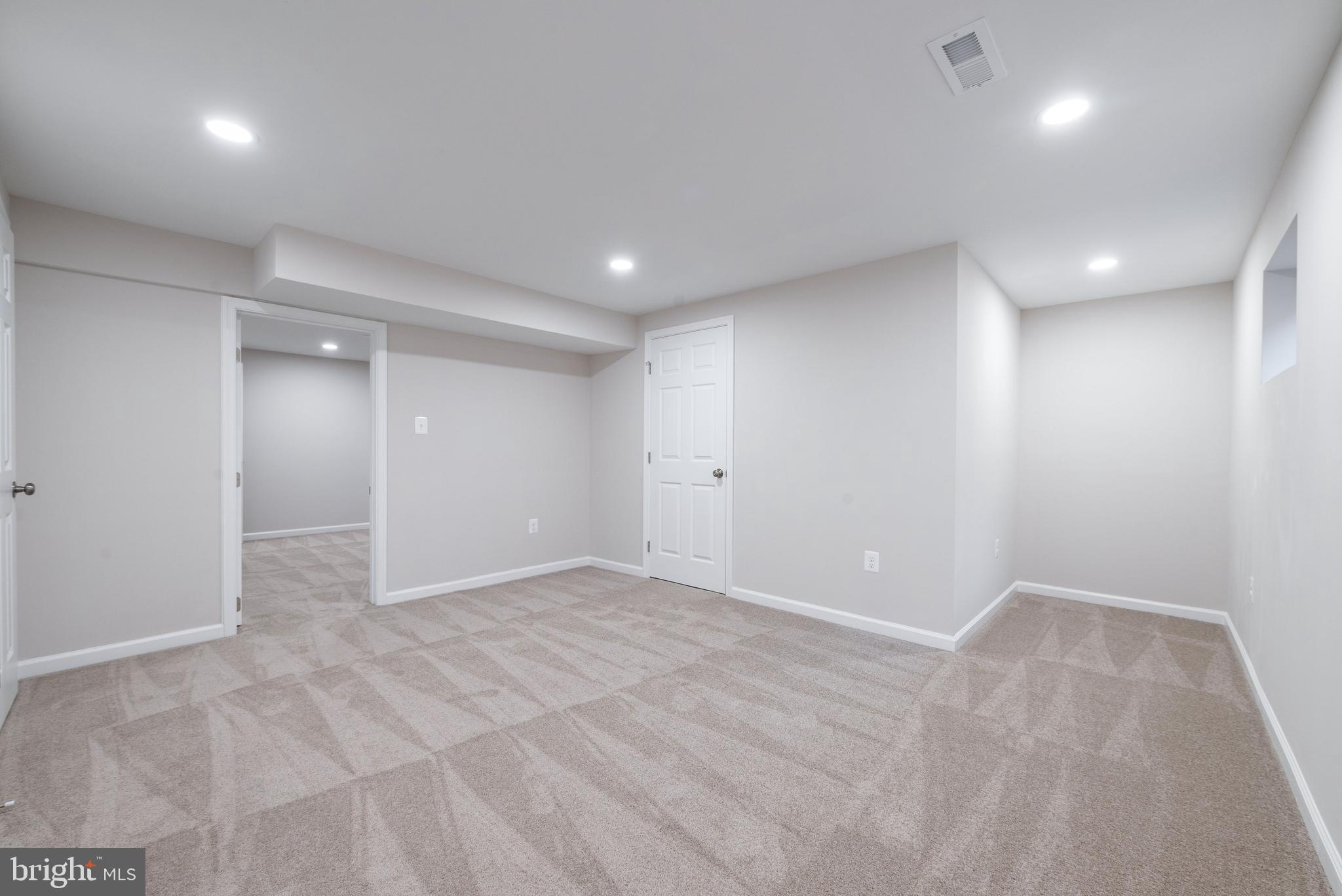 8955 Centerway Rd