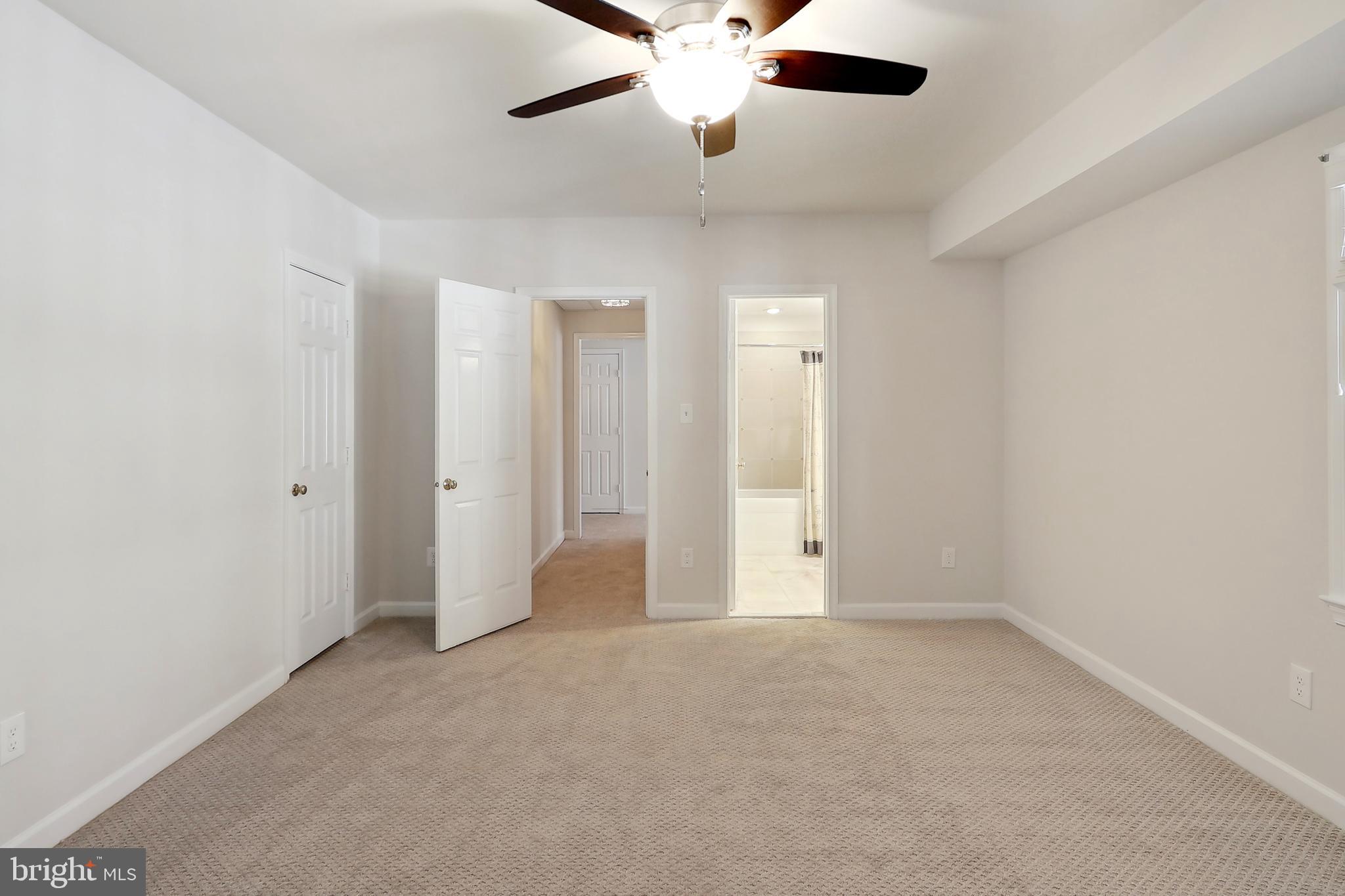21 Bridle Ct