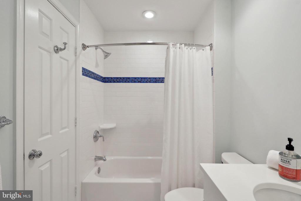 21 Bridle Ct