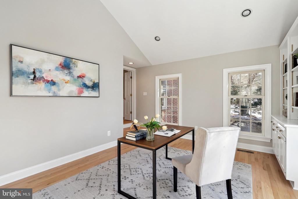 21 Bridle Ct