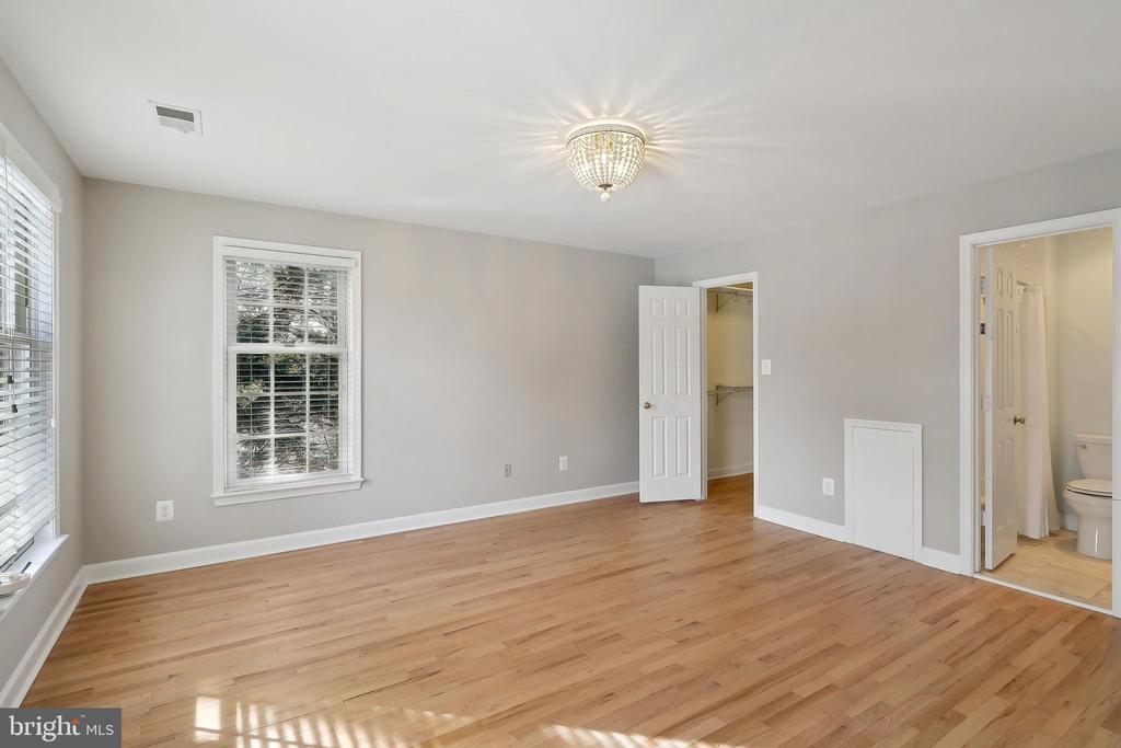 21 Bridle Ct