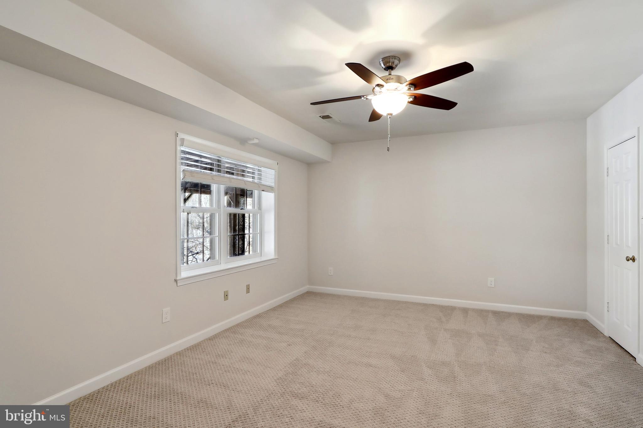 21 Bridle Ct
