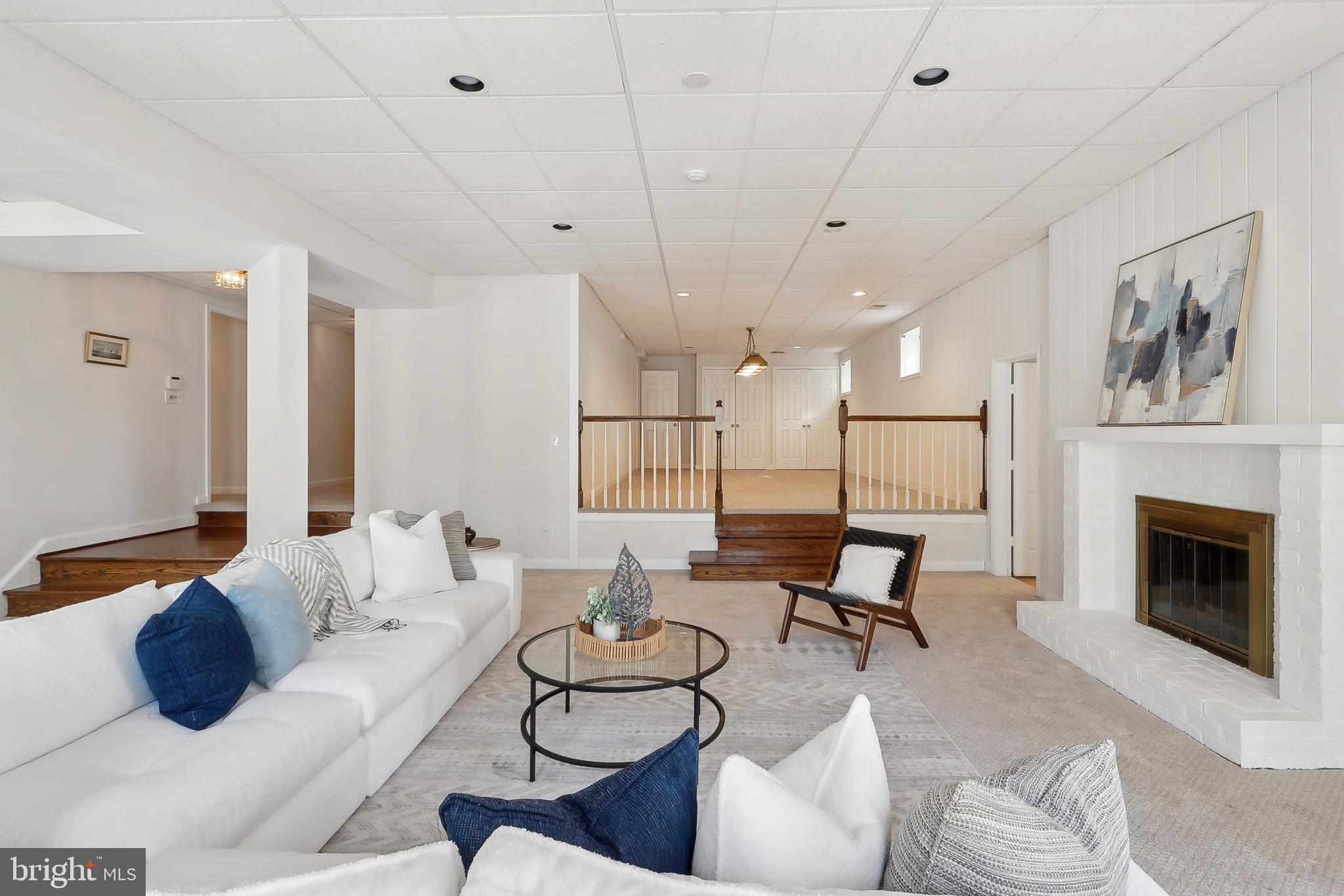 21 Bridle Ct