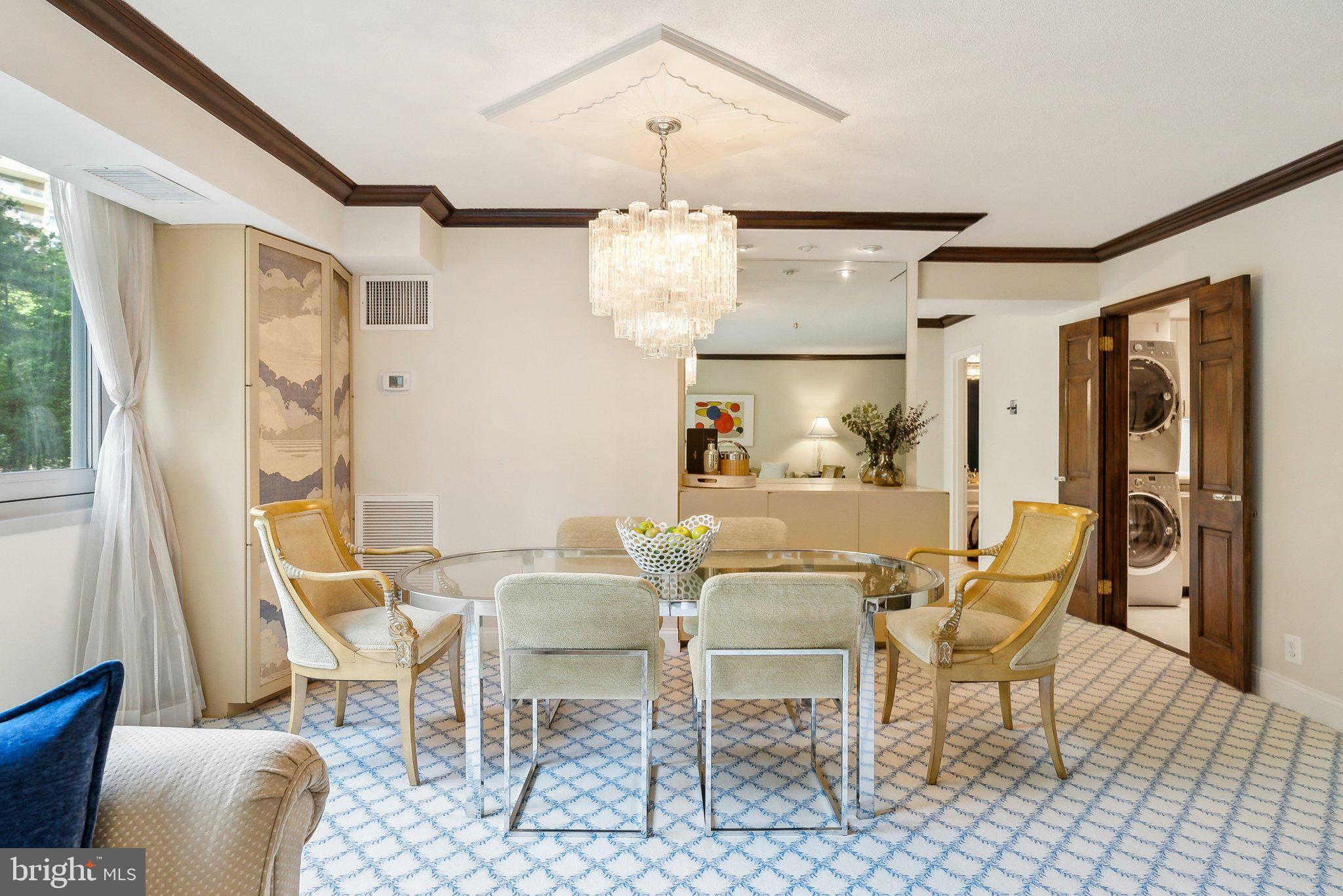 4601 N PARK AVENUE 211