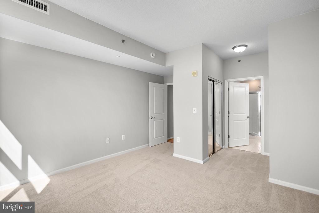 11700 Old Georgetown Rd #1104