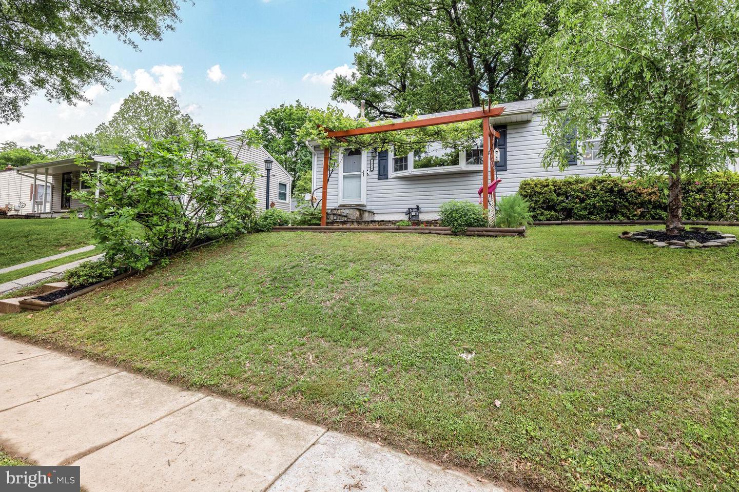 1024 Gilbert Rd