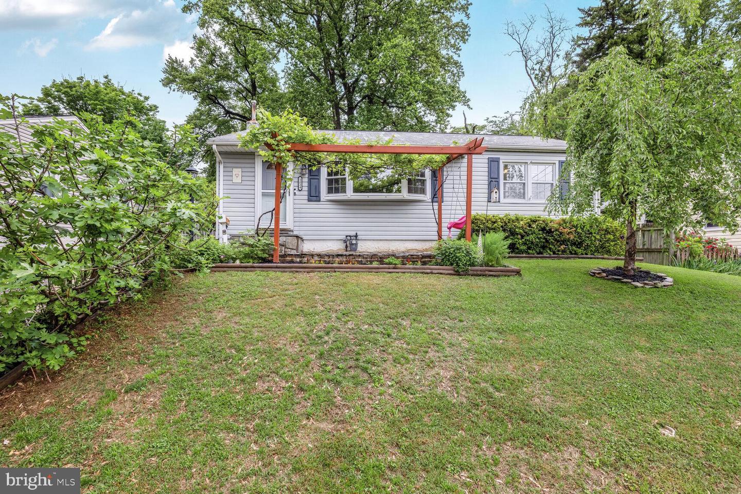 1024 Gilbert Rd