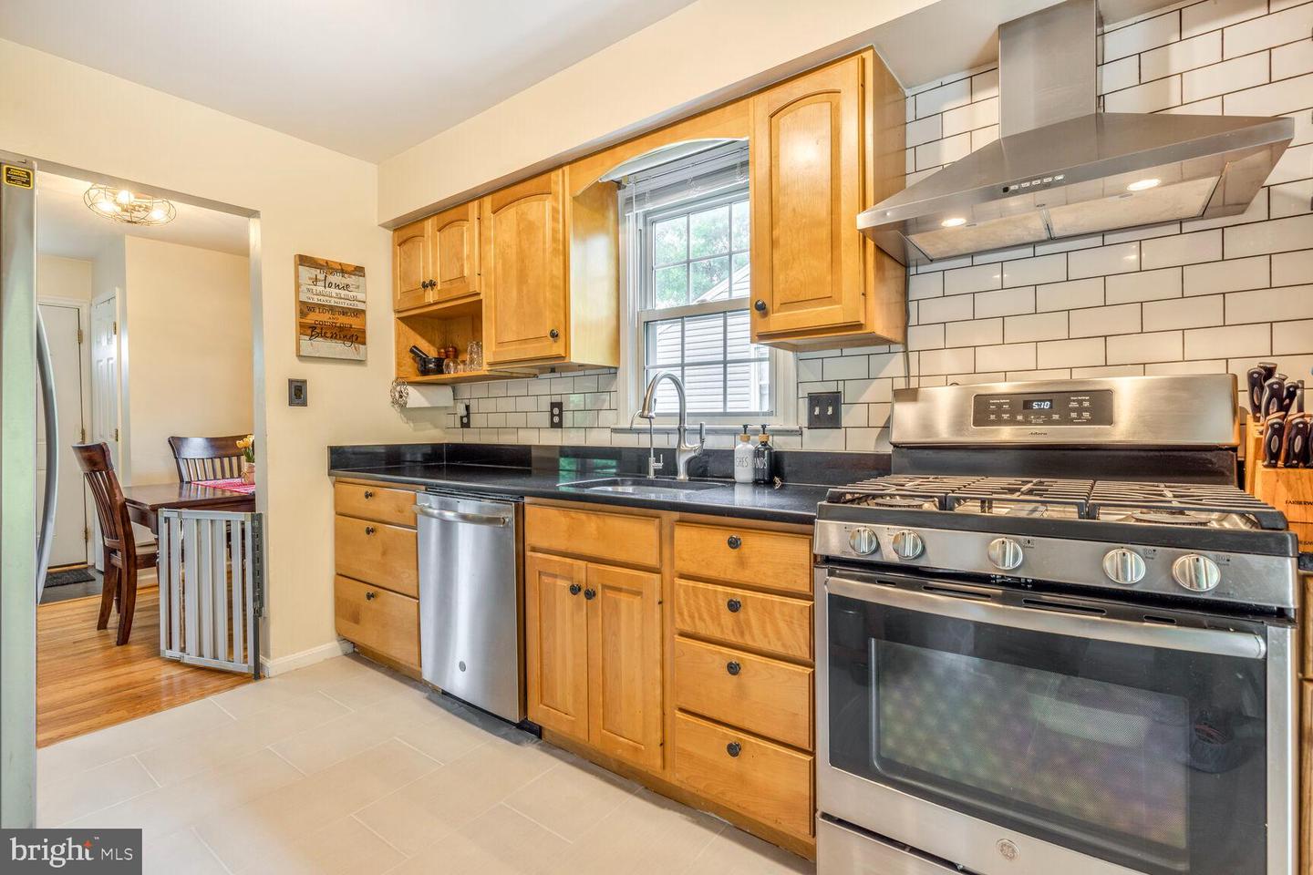 1024 Gilbert Rd