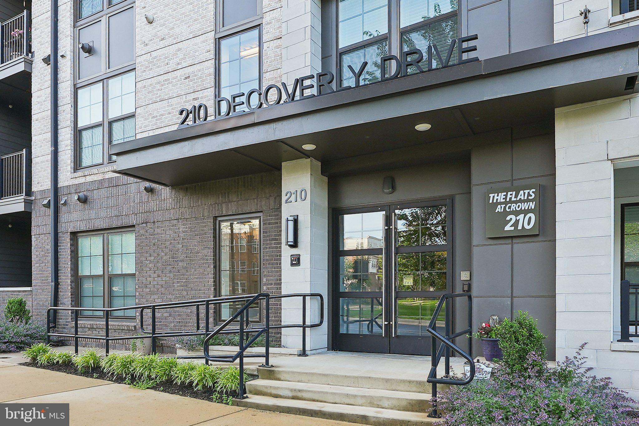 210 Decoverly Dr #407