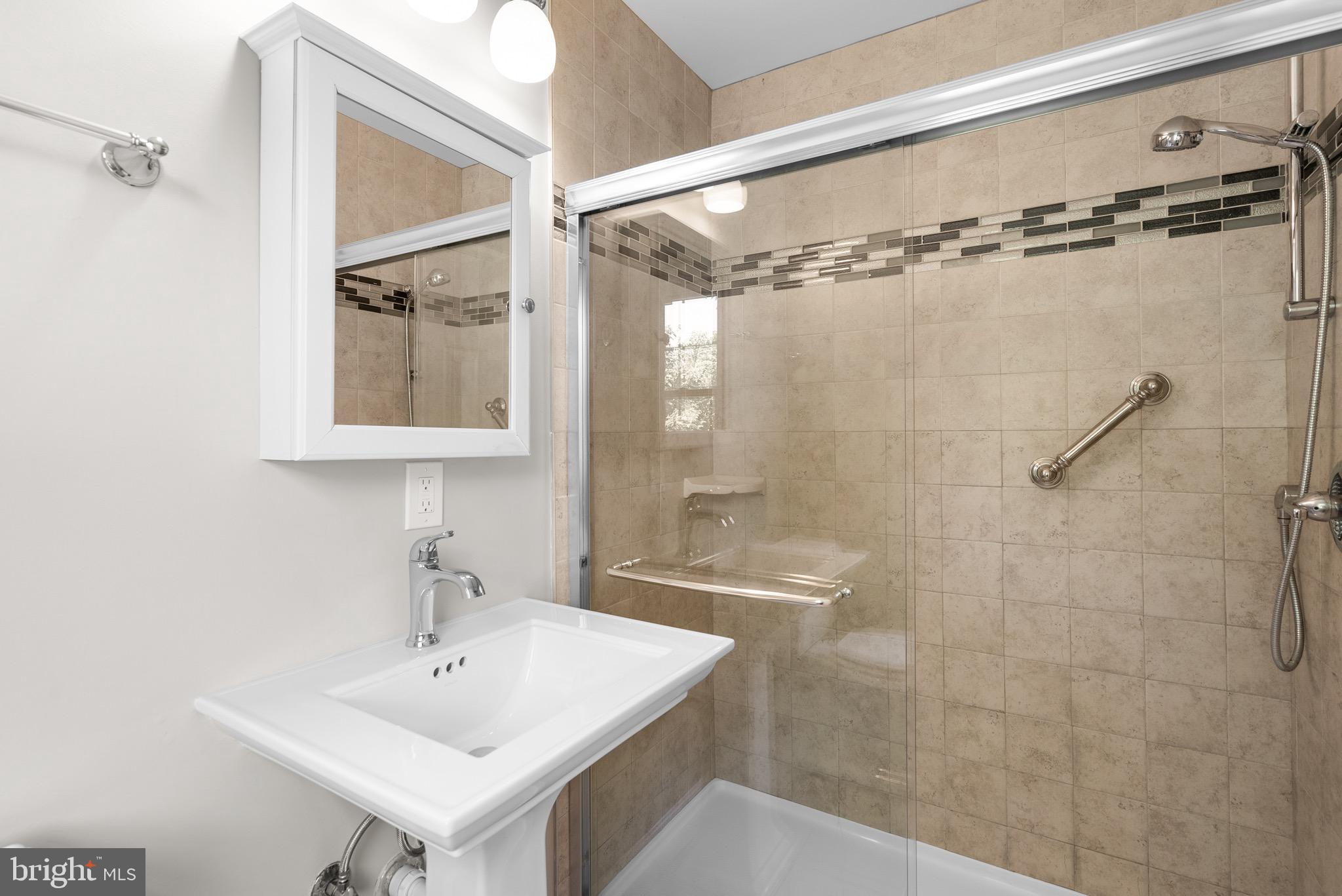 203 Watts Branch Pkwy