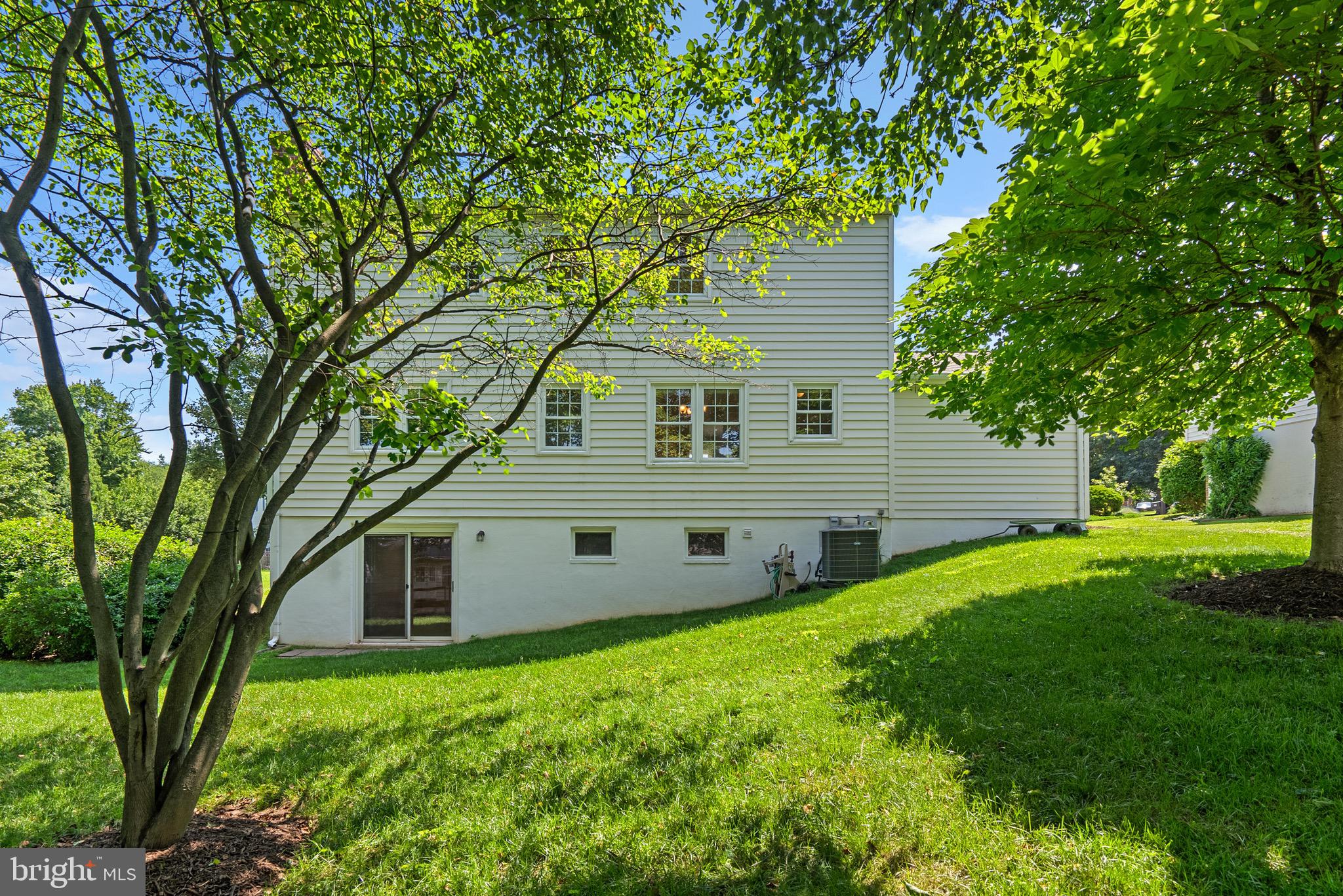 203 Watts Branch Pkwy