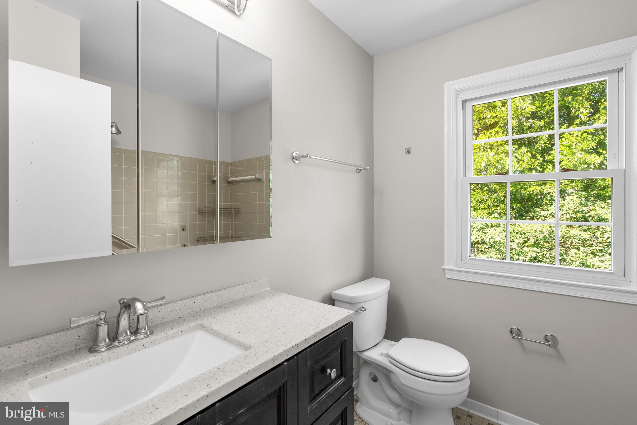 203 Watts Branch Pkwy