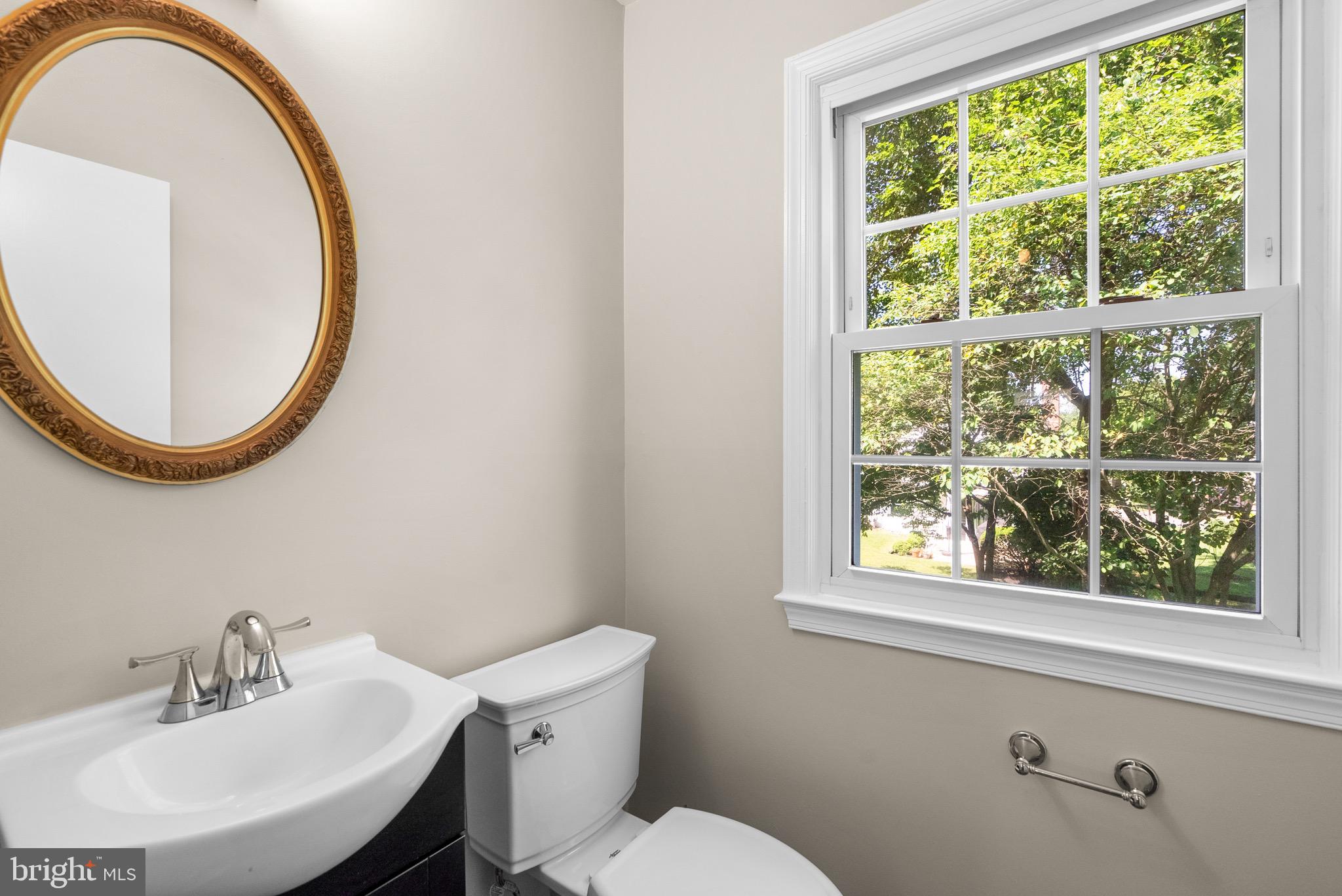 203 Watts Branch Pkwy