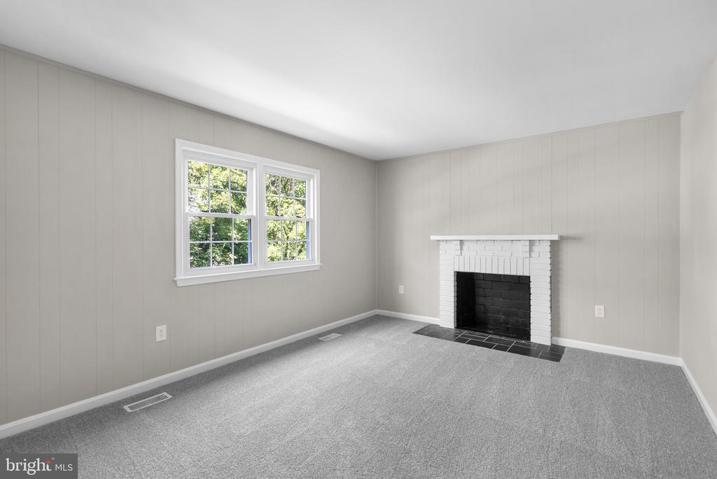 203 Watts Branch Pkwy