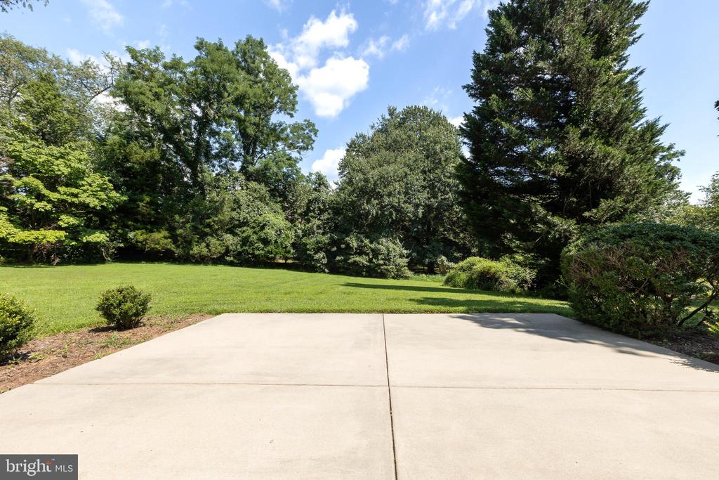 11217 HAWHILL END