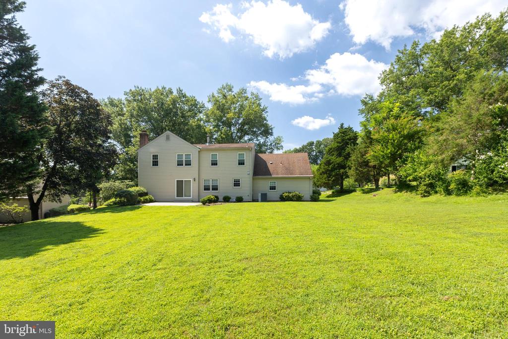 11217 HAWHILL END