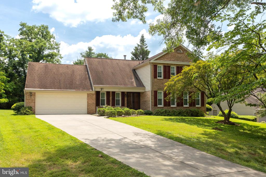 11217 HAWHILL END