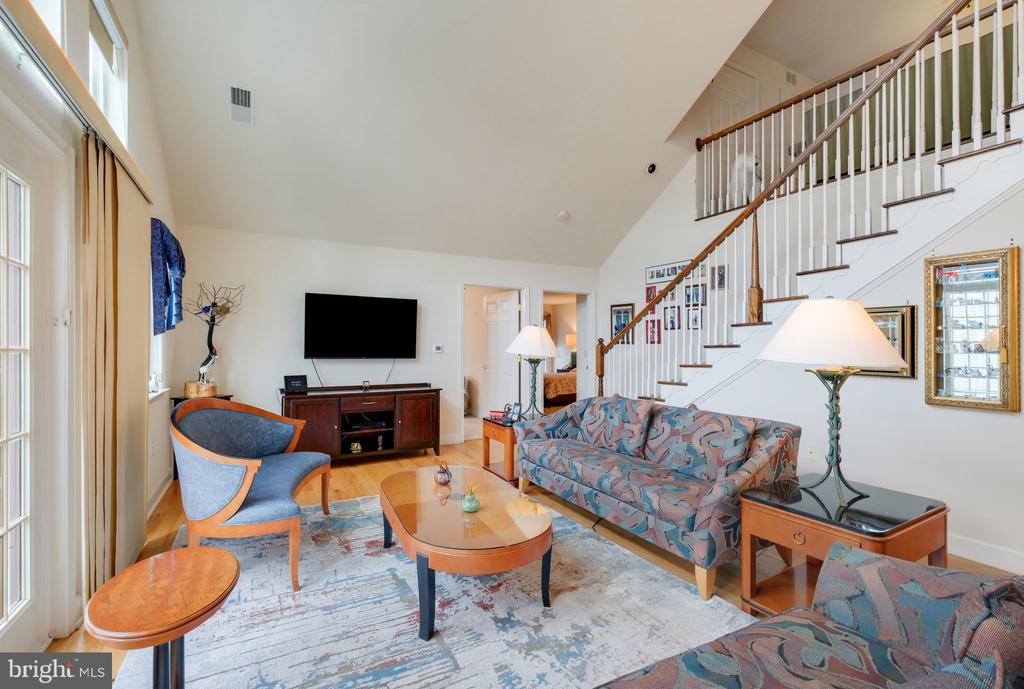 11928 DARNESTOWN ROAD V-1-A