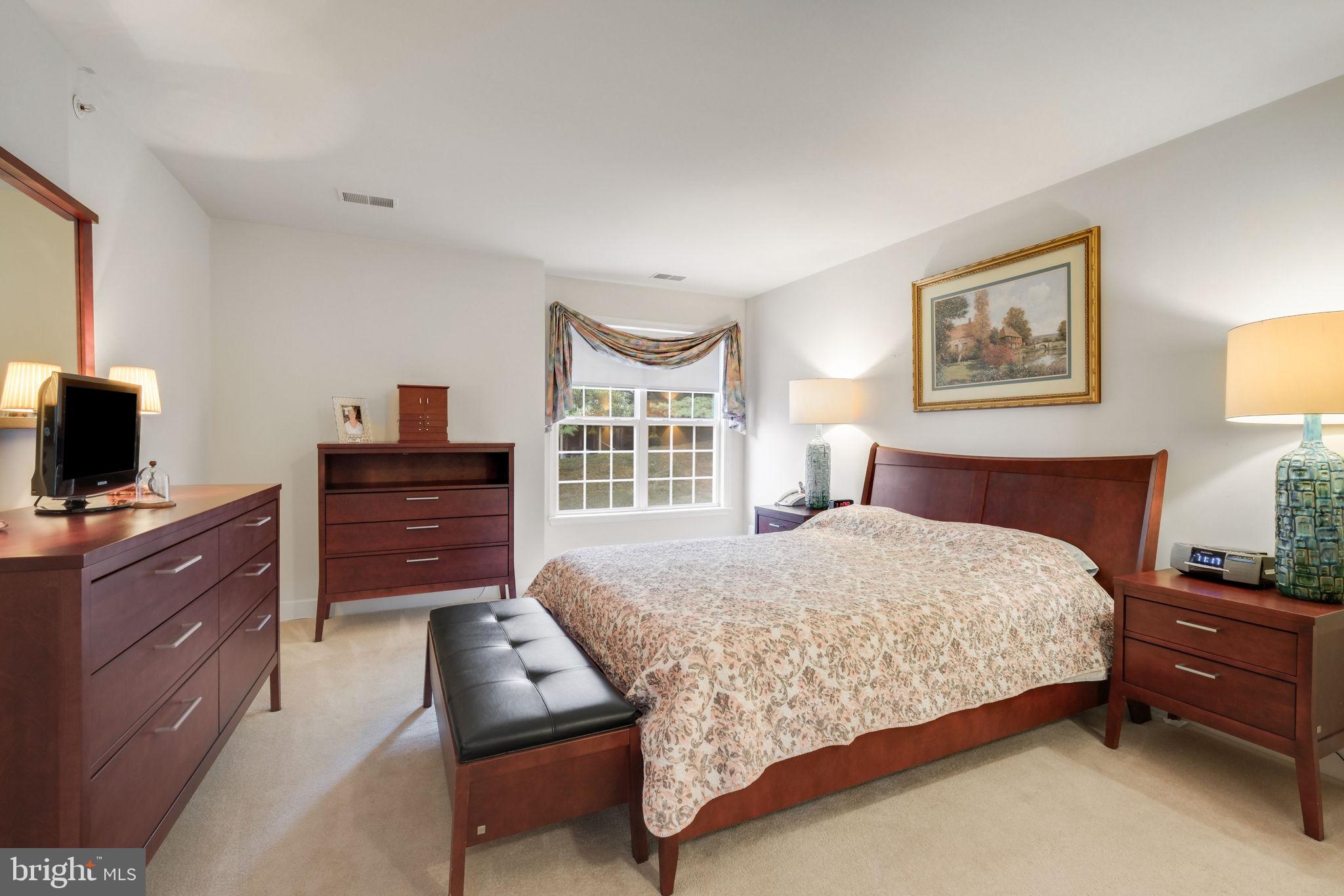 11928 DARNESTOWN ROAD V-1-A